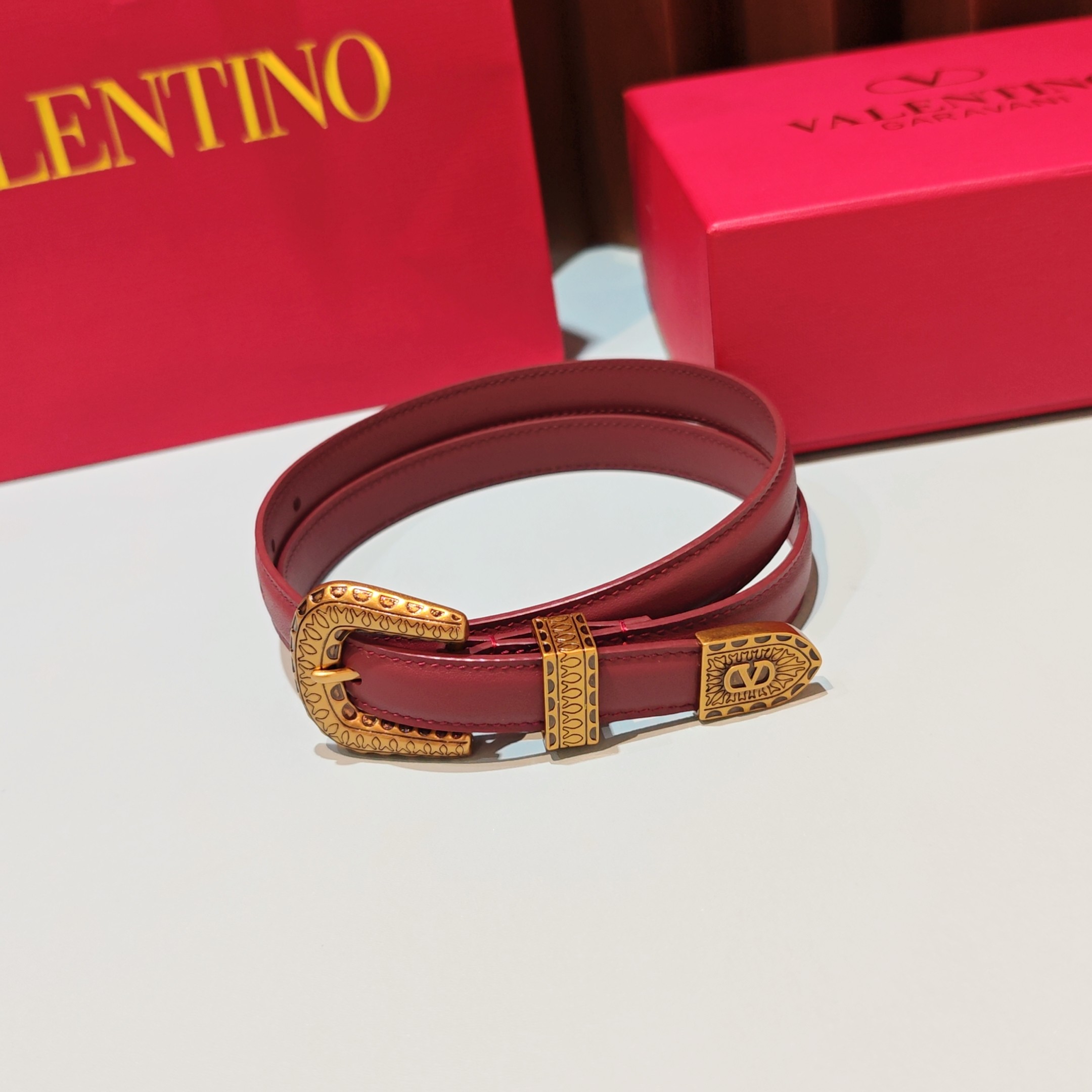 💥💥💥2.0cm 华伦天奴 腰带，双面头层牛皮，长度：75.80.85.90.95.100.105欧，铜