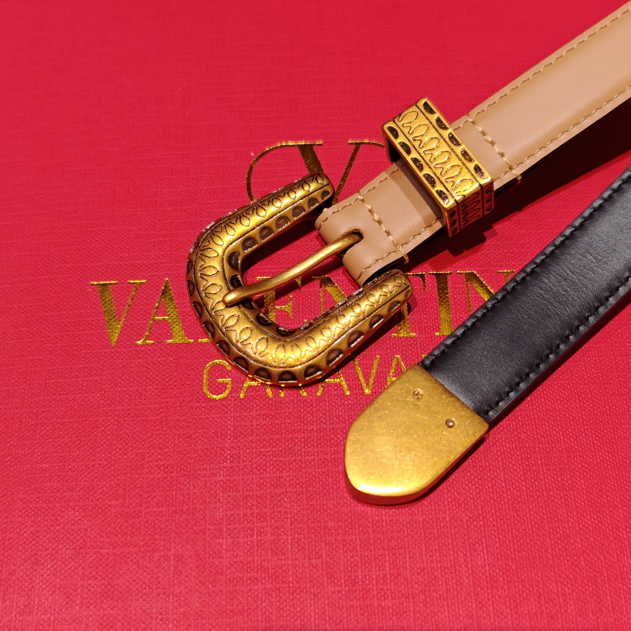 💥💥💥2.0cm 华伦天奴 腰带，双面头层牛皮，长度：75.80.85.90.95.100.105欧，铜