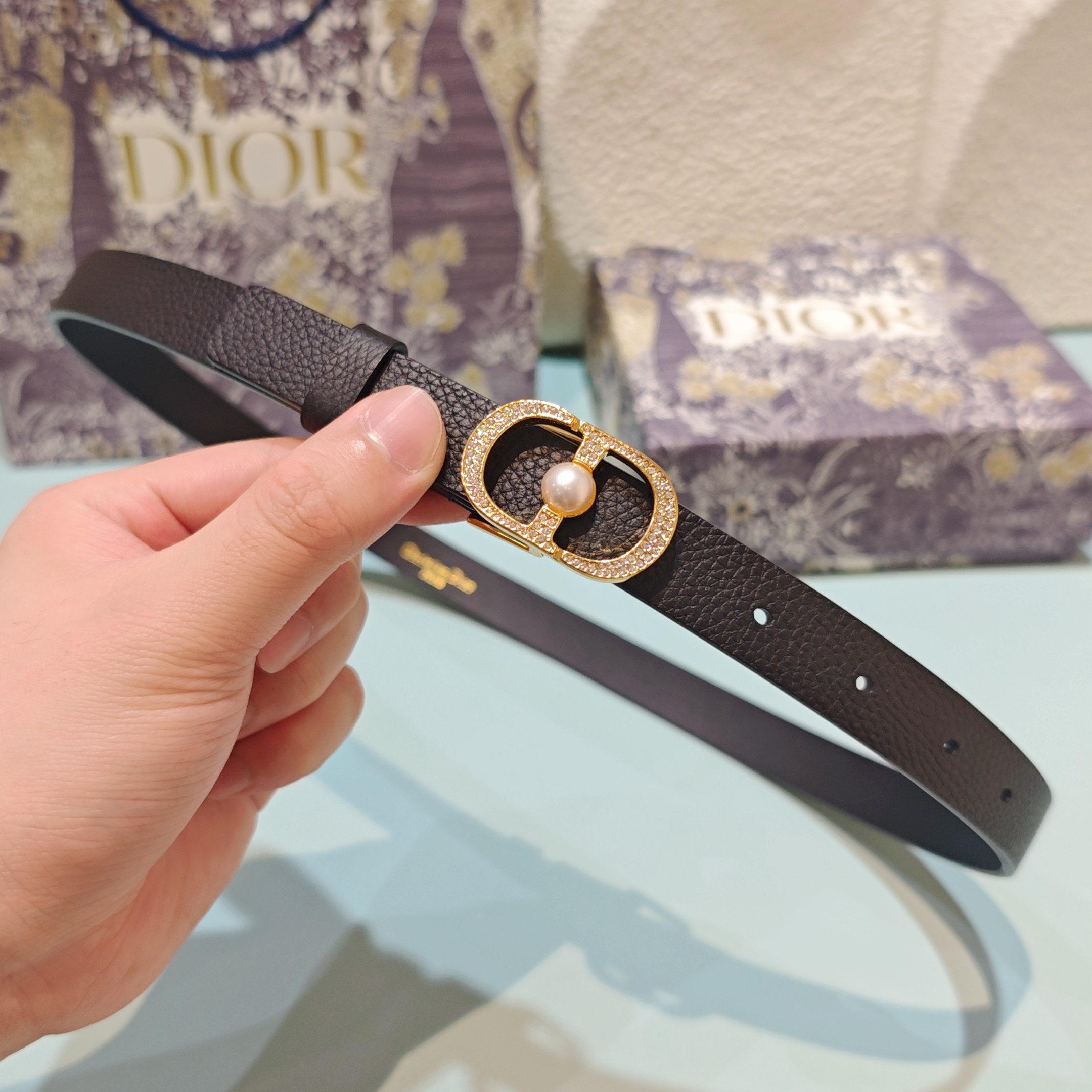 _dfy9stKPH1BmIAklY-j4ic_XAiltWwsC7YZoDzg