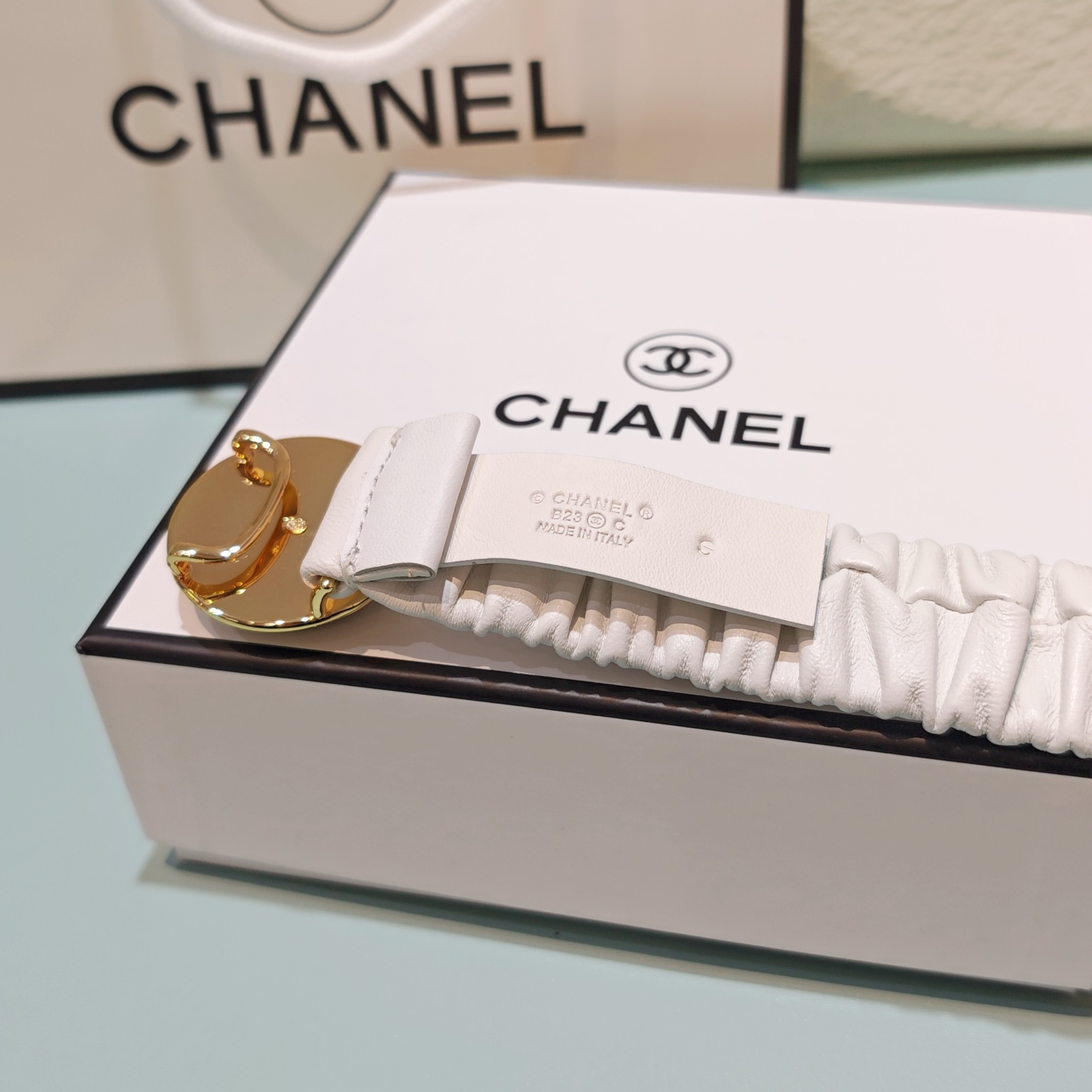 💥💥💥3.0cm香奈儿腰带弹力带，头层羊皮，长度：65.70.75.80.85.90.欧，铜五金珍珠扣 