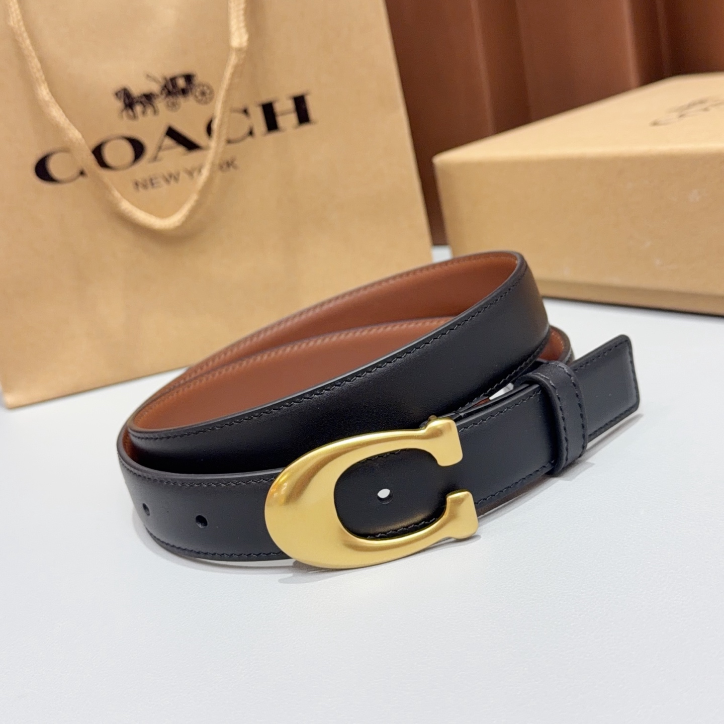 💥💥💥2.5cm蔻驰COACH腰带，双面头层牛皮，长度：75.80.85.90.95.100.105欧，