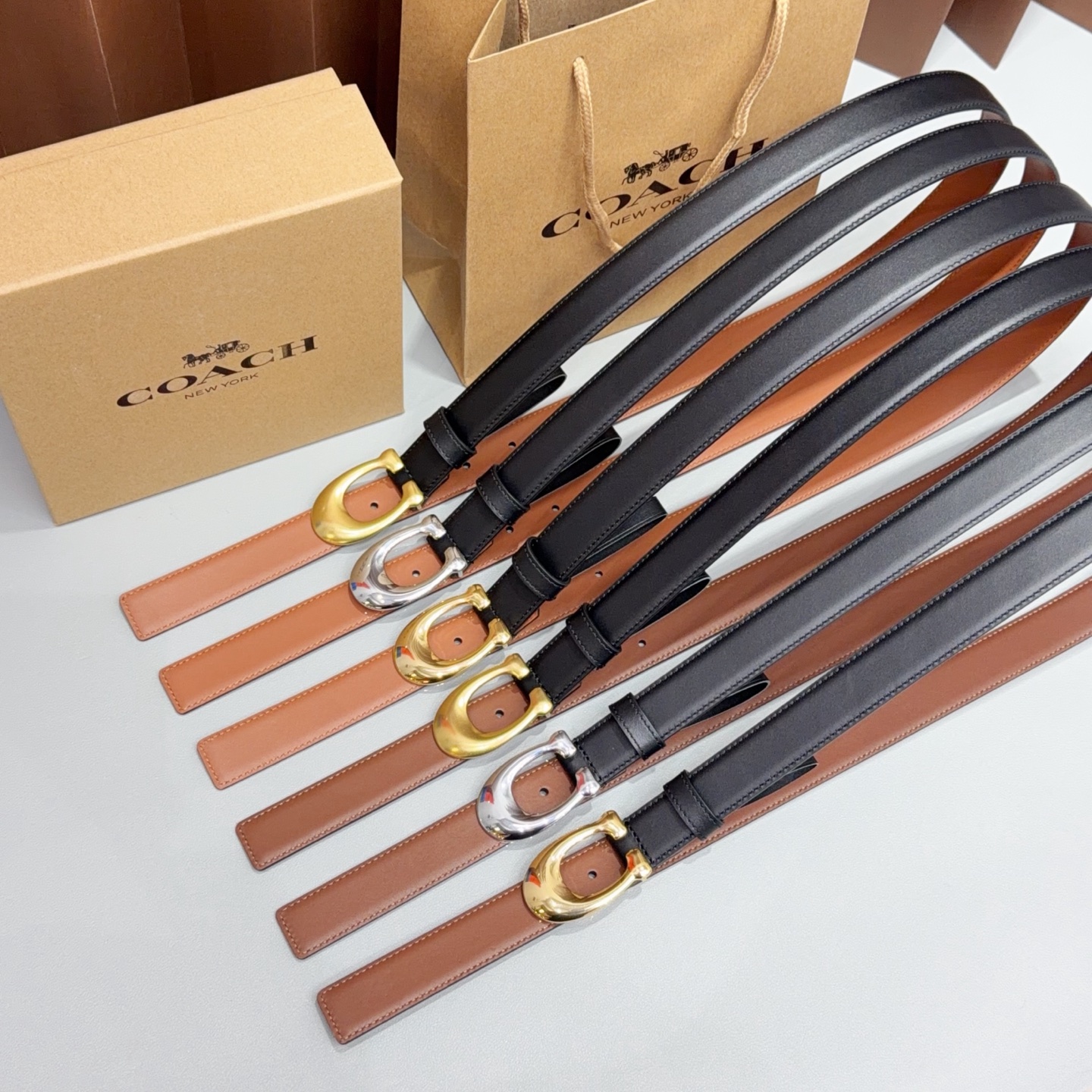 💥💥💥2.5cm蔻驰COACH腰带，双面头层牛皮，长度：75.80.85.90.95.100.105欧，
