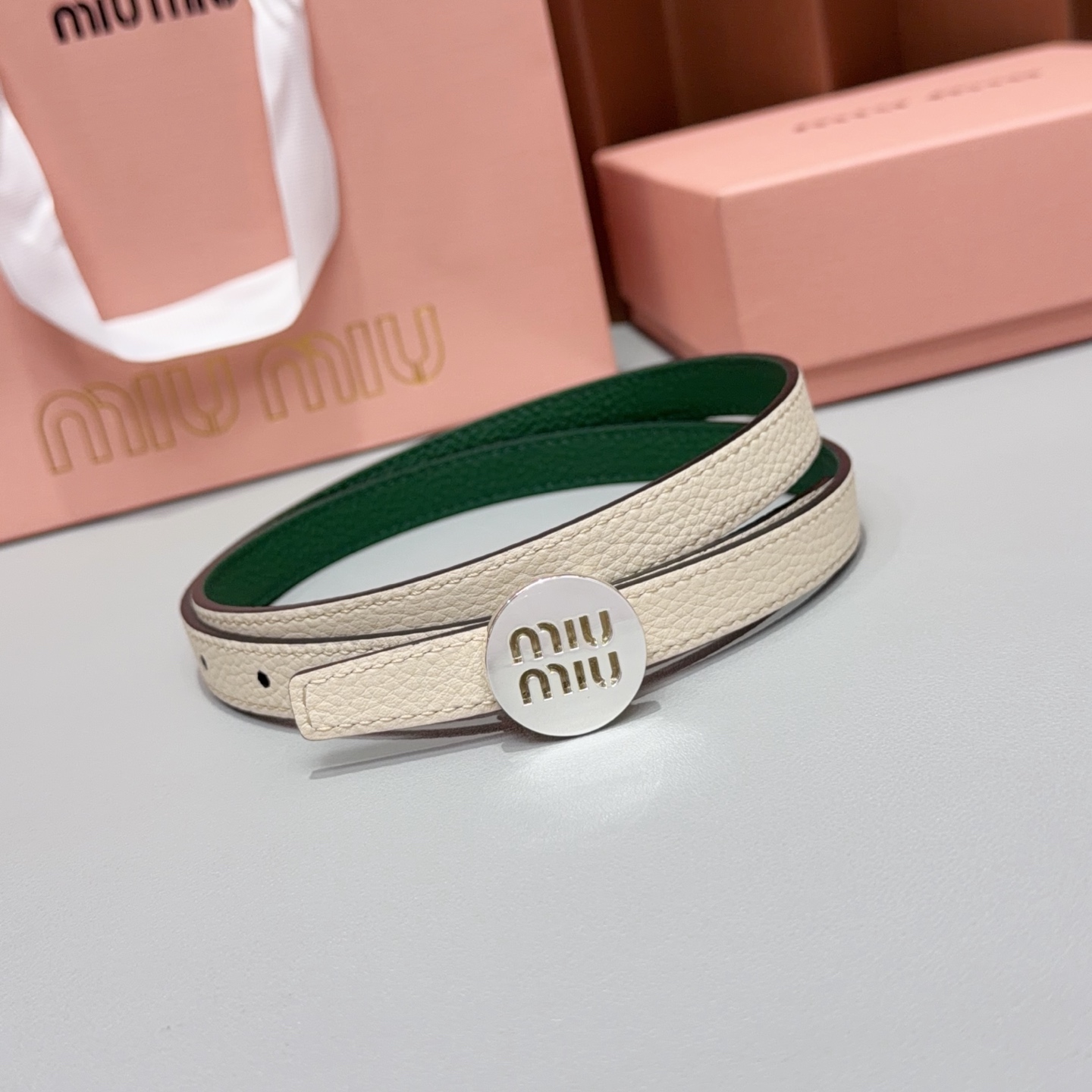 💥💥💥1.5cm缪缪miu min腰带，双面头层牛皮，长度：75.80.85.90.95.100.105欧。
