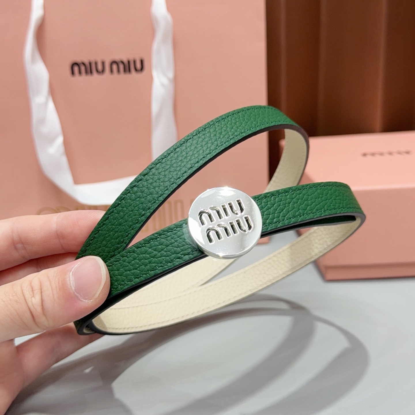 💥💥💥1.5cm缪缪miu min腰带，双面头层牛皮，长度：75.80.85.90.95.100.105欧。 