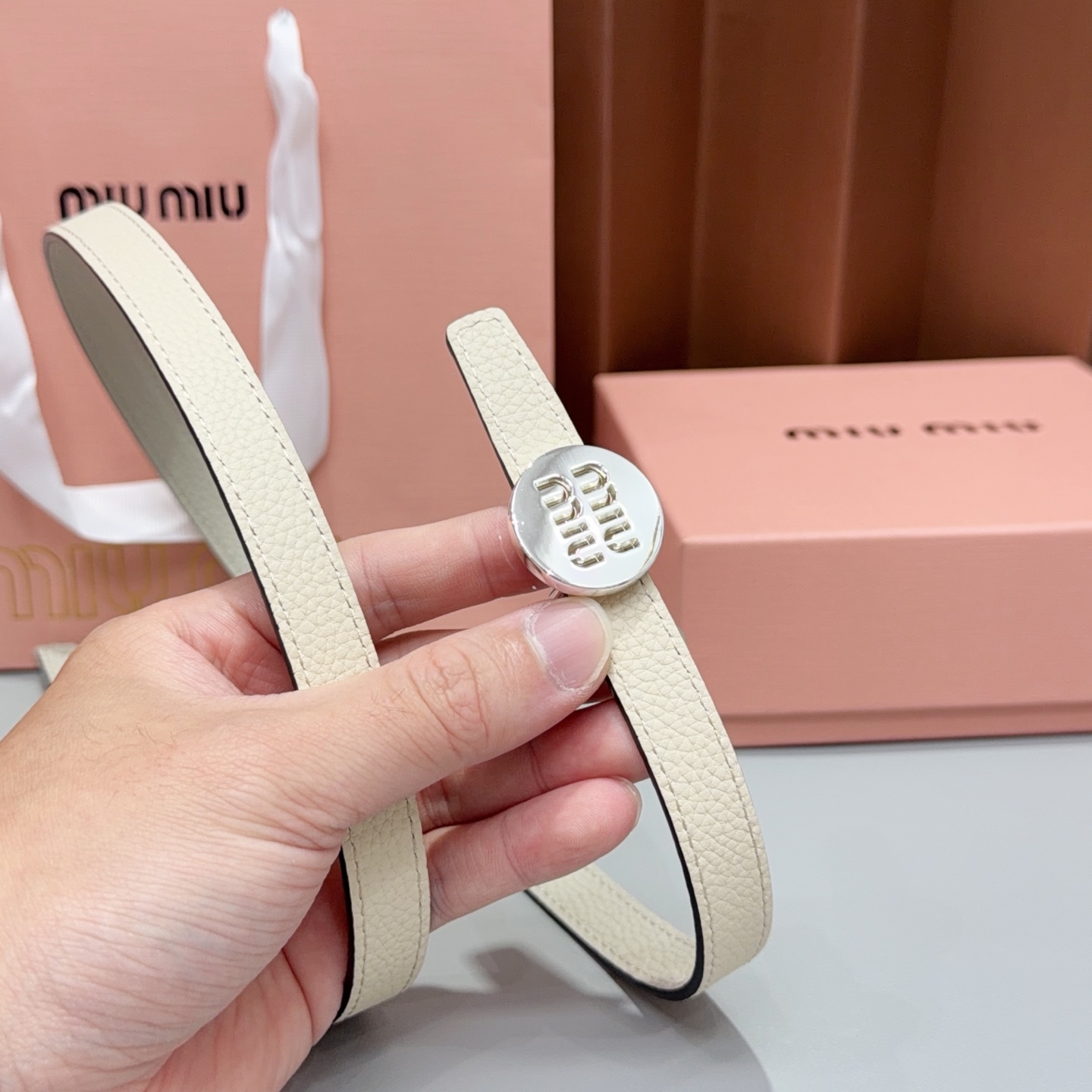 💥💥💥1.5cm缪缪miu min腰带，双面头层牛皮，长度：75.80.85.90.95.100.105欧。 