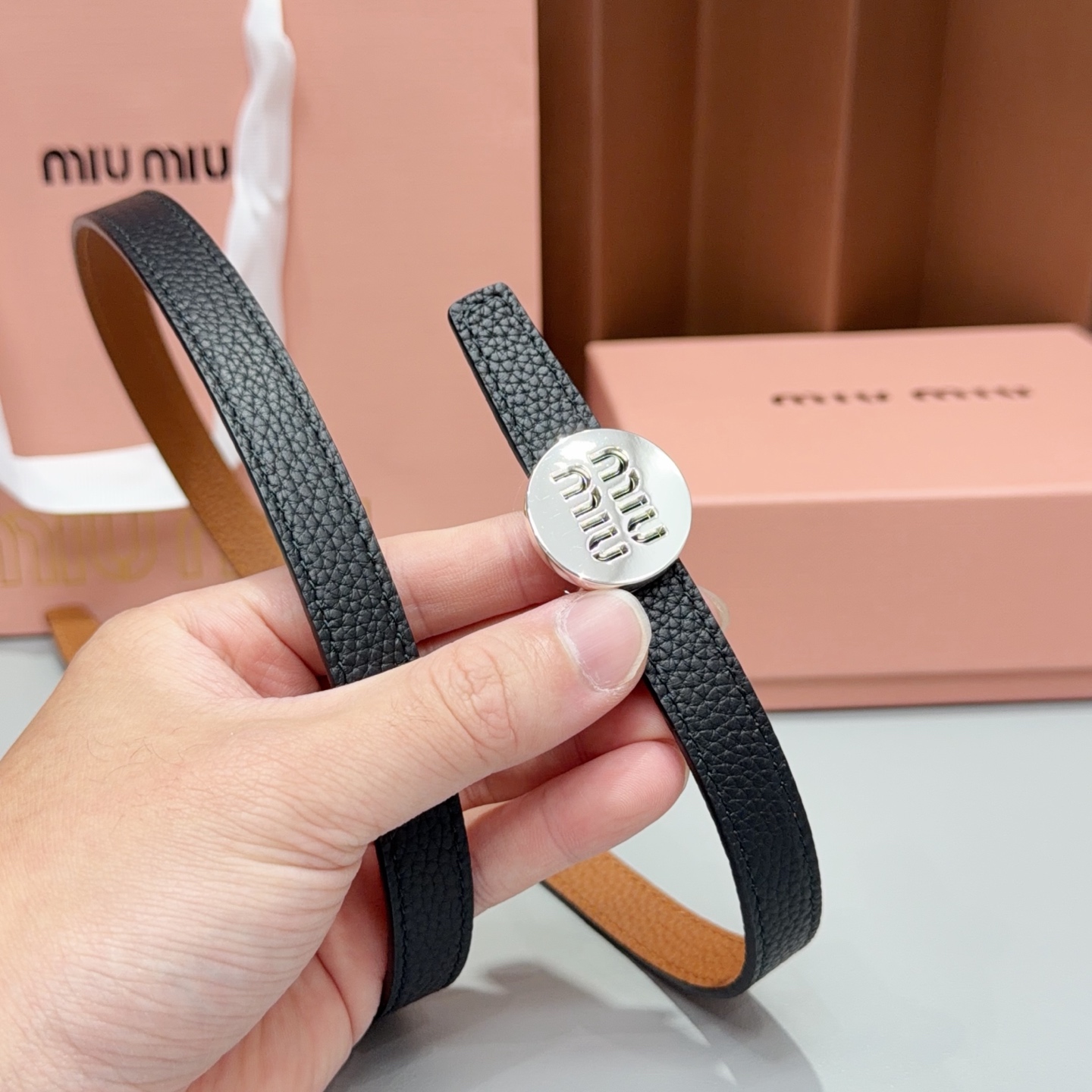 💥💥💥1.5cm缪缪miu min腰带，双面头层牛皮，长度：75.80.85.90.95.100.105欧。  