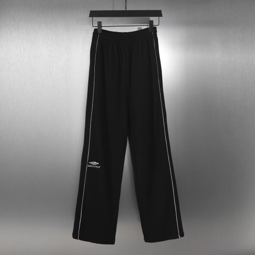 Balenciaga 3B Sports Embroidery Sweatpants Classic Sport Series Trousers 1 Balenciaga 3B Sports Embroidery Sweatpants Classic Sport Series Trousers