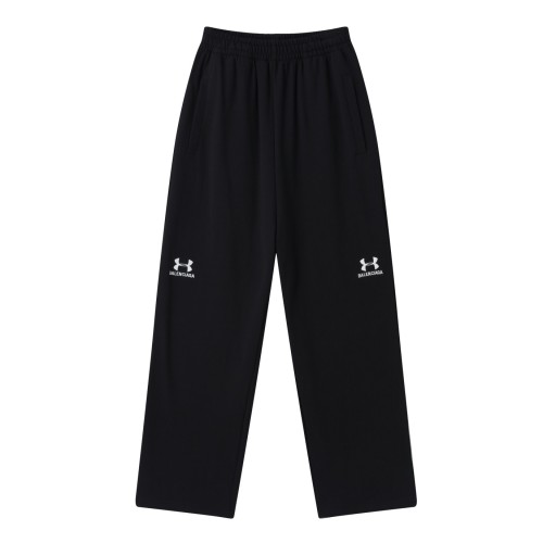 Classic Logo Embroidered Sweatpants Wide Leg Trousers Unisex 1 Classic Logo Embroidered Sweatpants Wide Leg Trousers Unisex