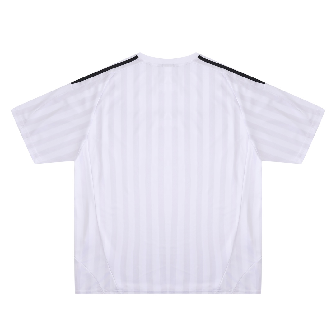 Adidas x Balenciaga Jersey Top - Stylish & Comfortable T-Shirt (Sizes S-XL) 2 i1726462024 4844 4