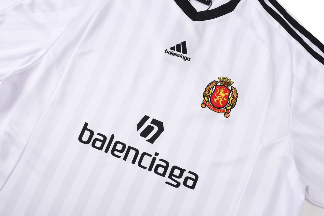 Adidas x Balenciaga Jersey Top - Stylish & Comfortable T-Shirt (Sizes S-XL) 3 i1726462024 9011 0