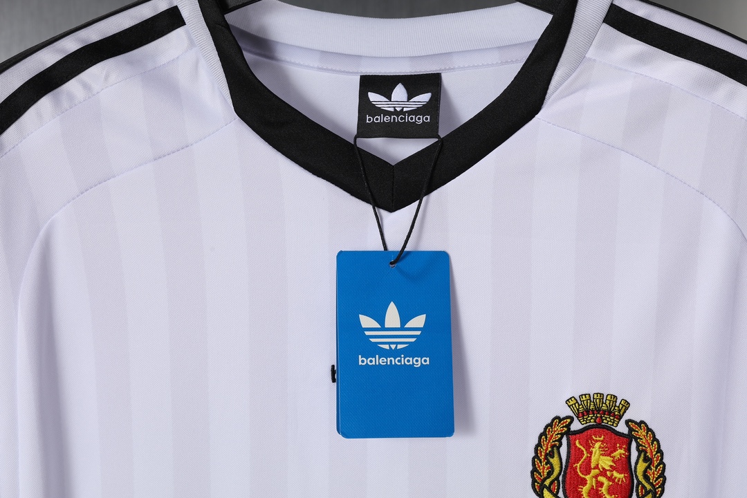 Adidas x Balenciaga White Jersey T-Shirt - Comfortable & Stylish Tee 10 i1726462198 7875 7