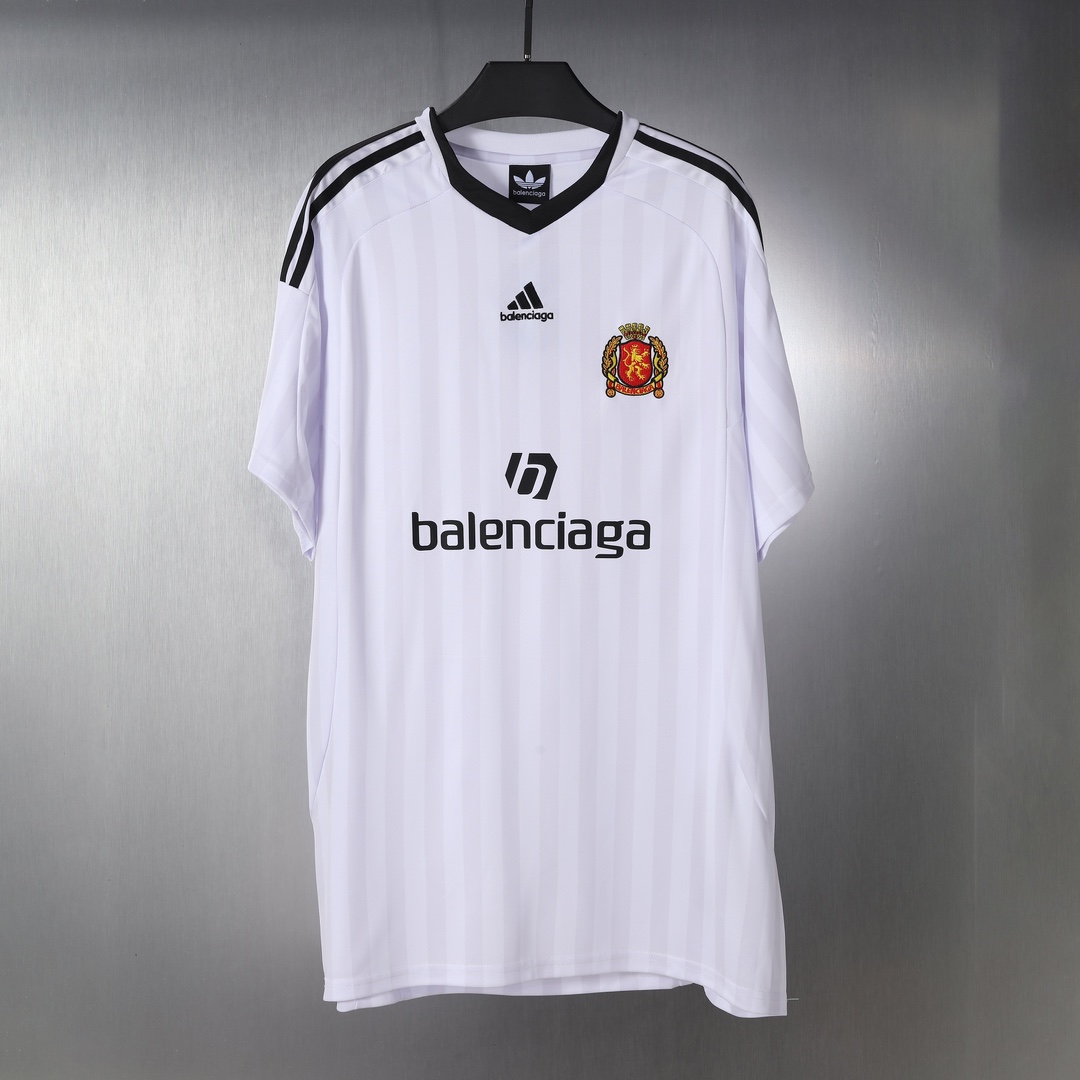 Adidas x Balenciaga White Jersey T-Shirt - Comfortable & Stylish Tee 2 i1726462198 9395 2