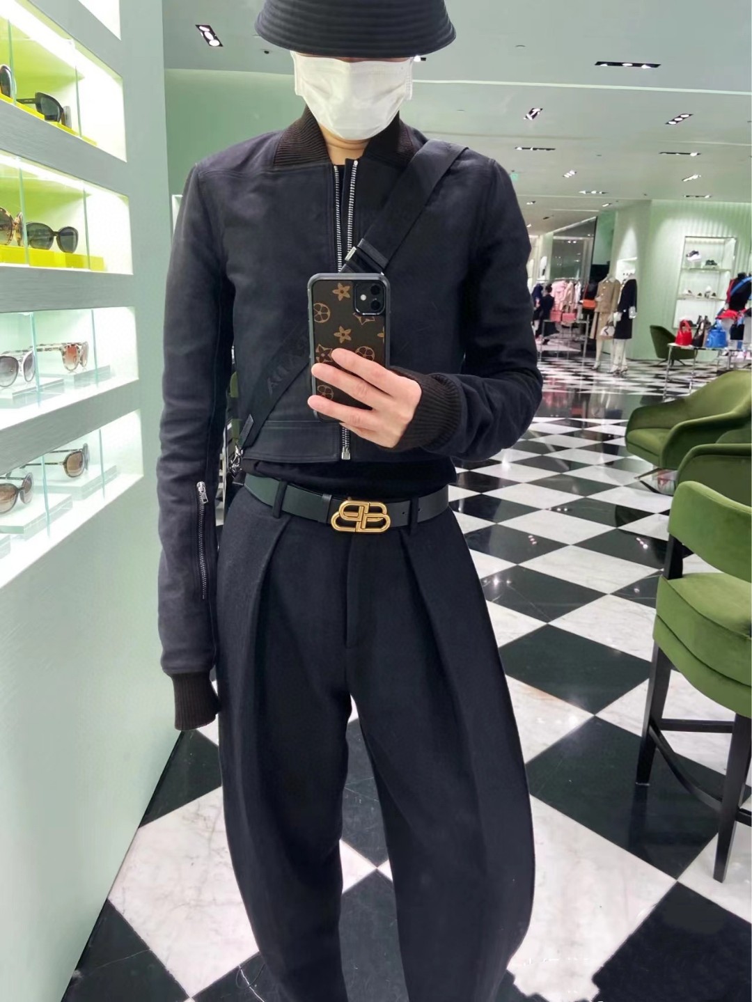 P380: Urban Fashion Brand with Unique Design and High-End Appeal - 图片 5