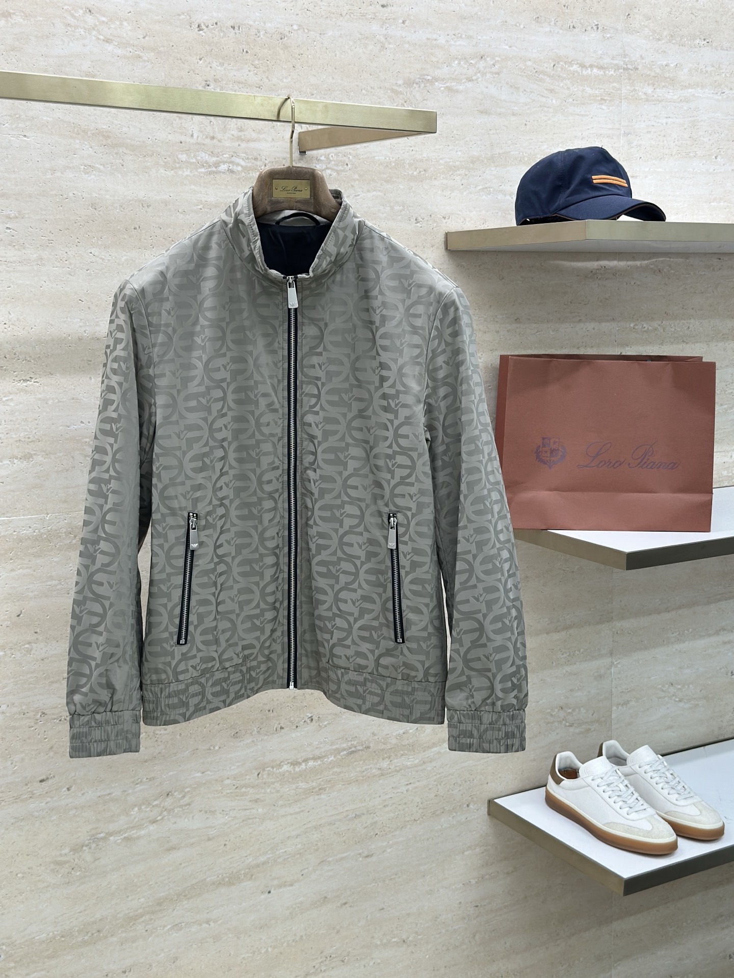 ARMANI 2025ss秋冬新款系列🆕阿玛尼家休闲夹克立领外套🧥专柜同步发售 超高工艺的风衣外套 休闲