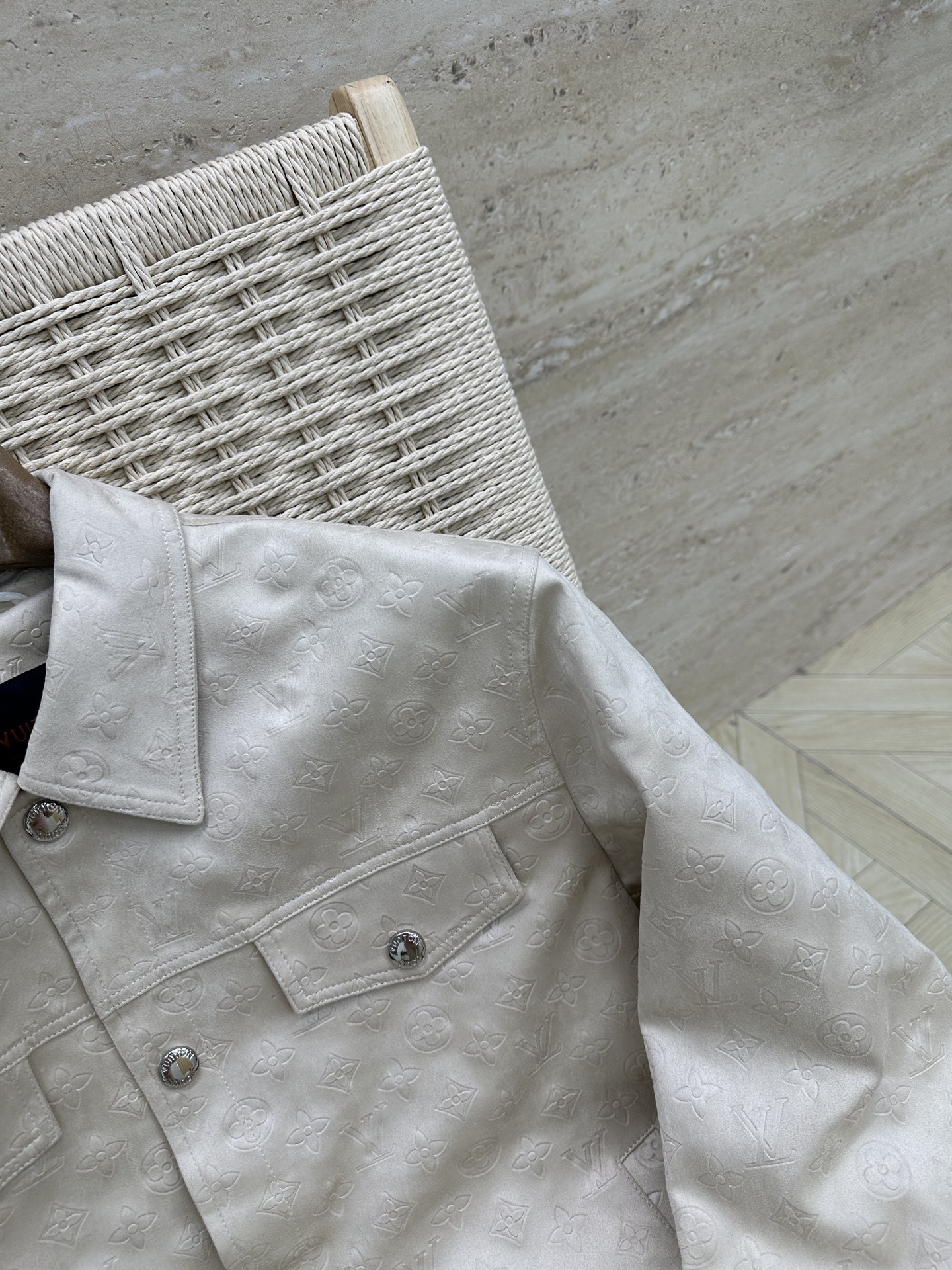 LOUIS VUITTON 2025ss秋冬新款系列🆕驴家休闲夹克外套🧥专柜同步发售 超高工艺的风衣外套