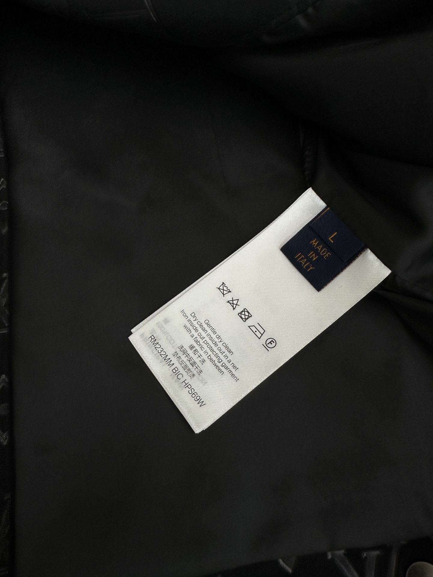 LOUIS VUITTON 2025ss秋冬新款系列🆕驴家休闲夹克外套🧥专柜同步发售 超高工艺的风衣外套