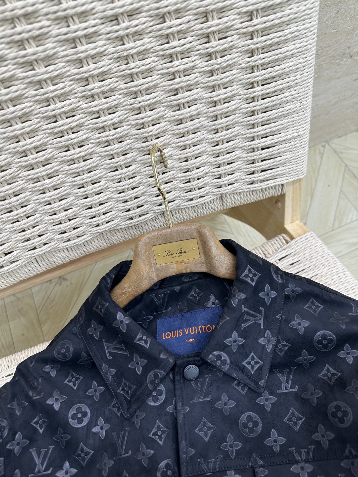 LOUIS VUITTON 2025ss秋冬新款系列🆕驴家休闲夹克外套🧥专柜同步发售 超高工艺的风衣外套