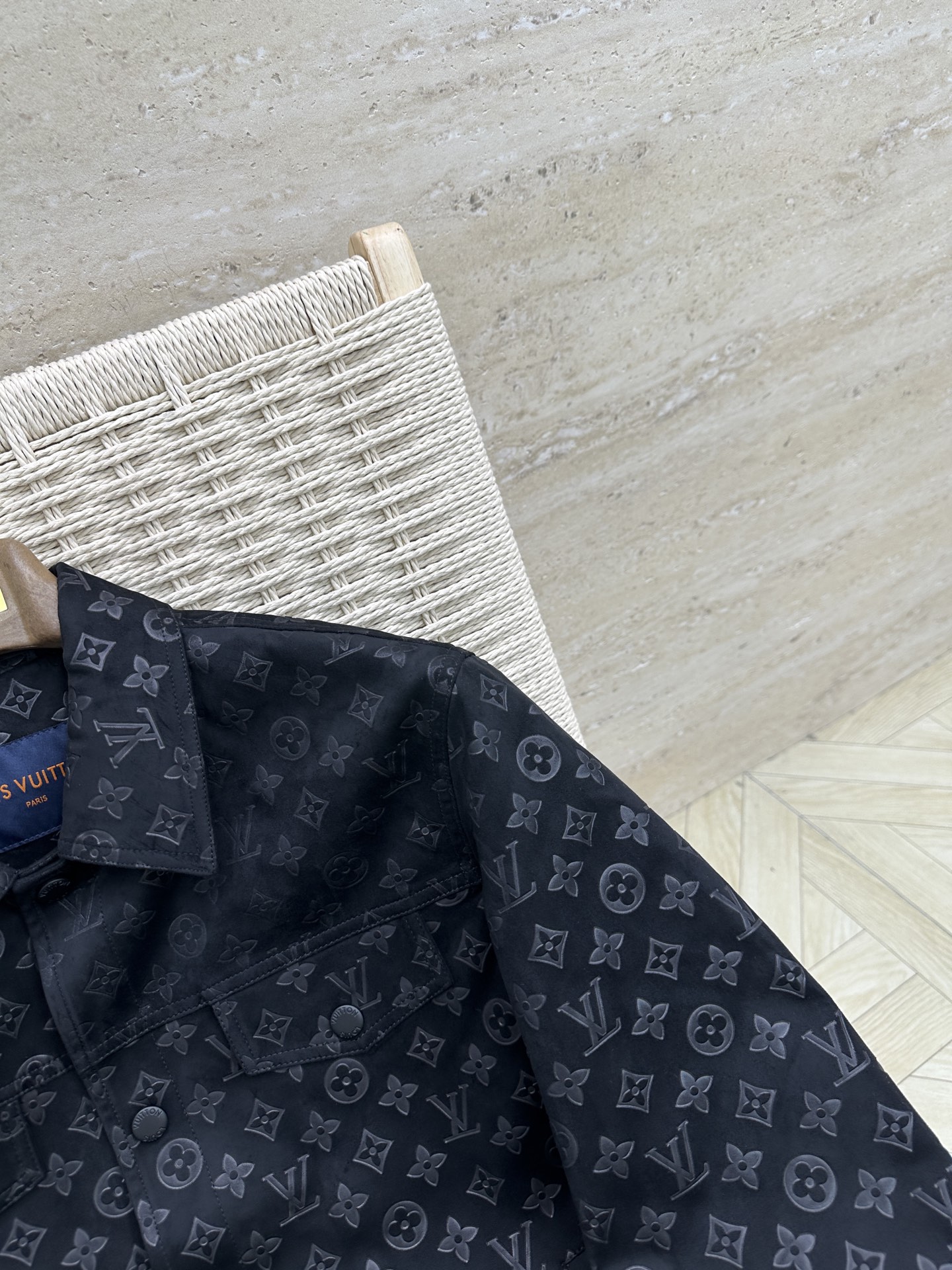 LOUIS VUITTON 2025ss秋冬新款系列🆕驴家休闲夹克外套🧥专柜同步发售 超高工艺的风衣外套