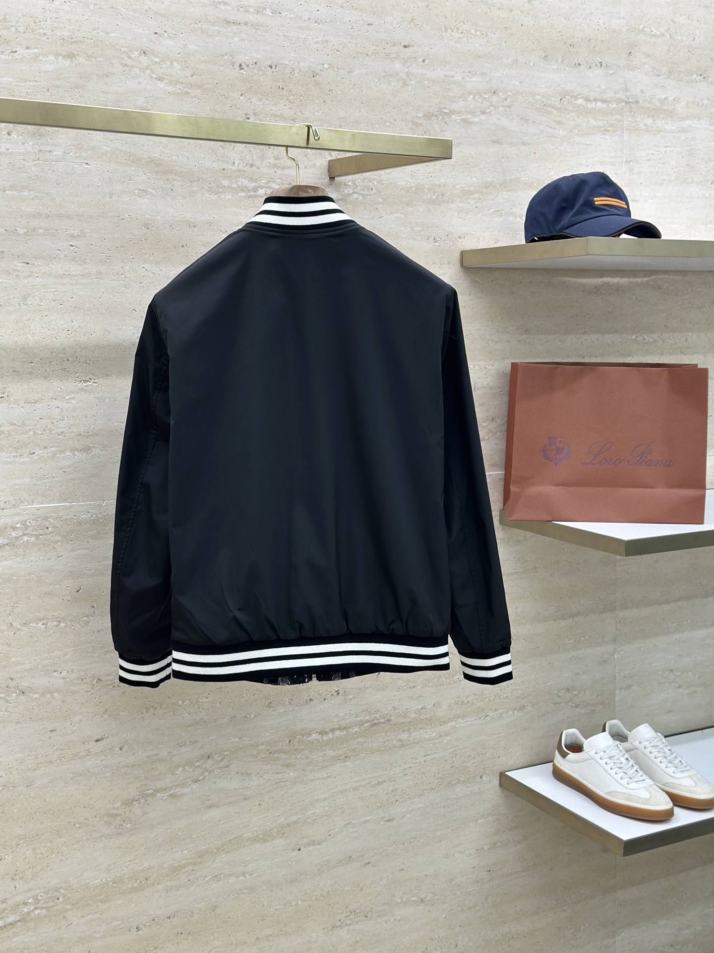 DG 2025ss秋冬新款系列🆕杜嘉班纳休闲夹克外套双面穿 🧥专柜同步发售 超高工艺的风衣外套 休闲时尚