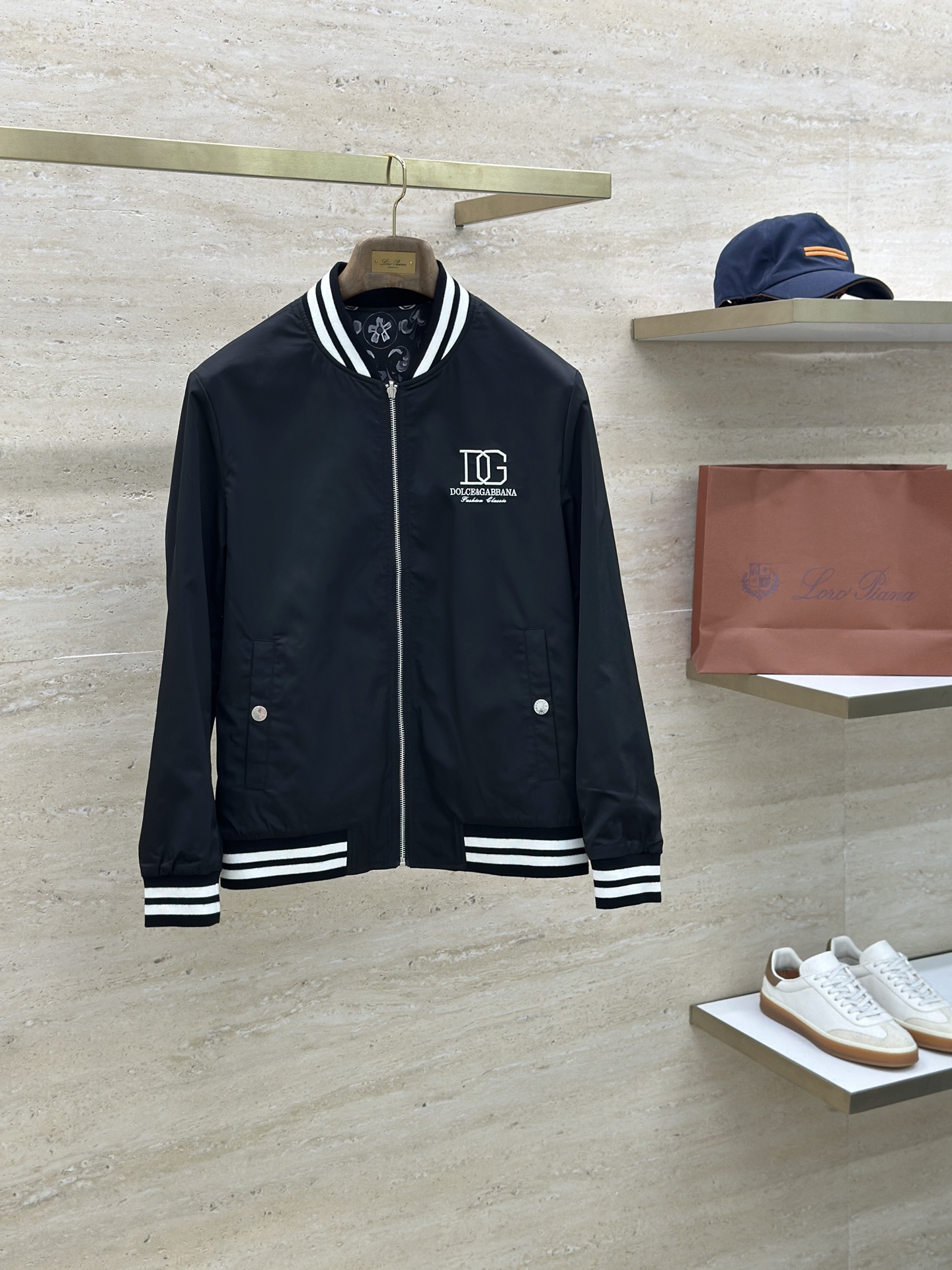 DG 2025ss秋冬新款系列🆕杜嘉班纳休闲夹克外套双面穿 🧥专柜同步发售 超高工艺的风衣外套 休闲时尚