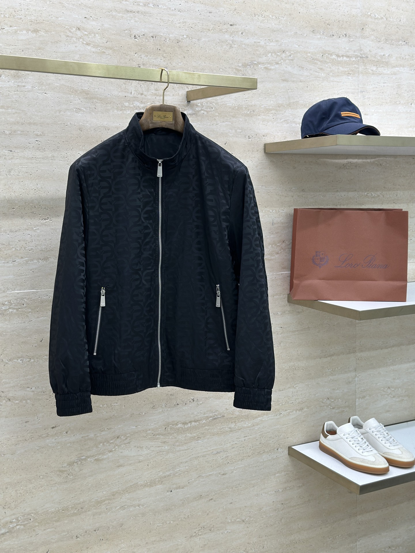 ARMANI 2025ss秋冬新款系列🆕阿玛尼家休闲夹克立领外套🧥专柜同步发售 超高工艺的风衣外套 休闲