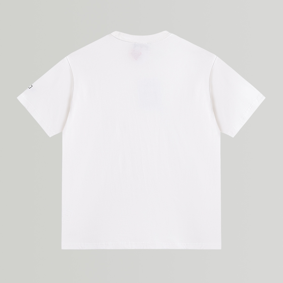 Fashionable Hsiang’s T-shirt Collection with Unique Cuff Art and High-Quality Cotton - 图片 2