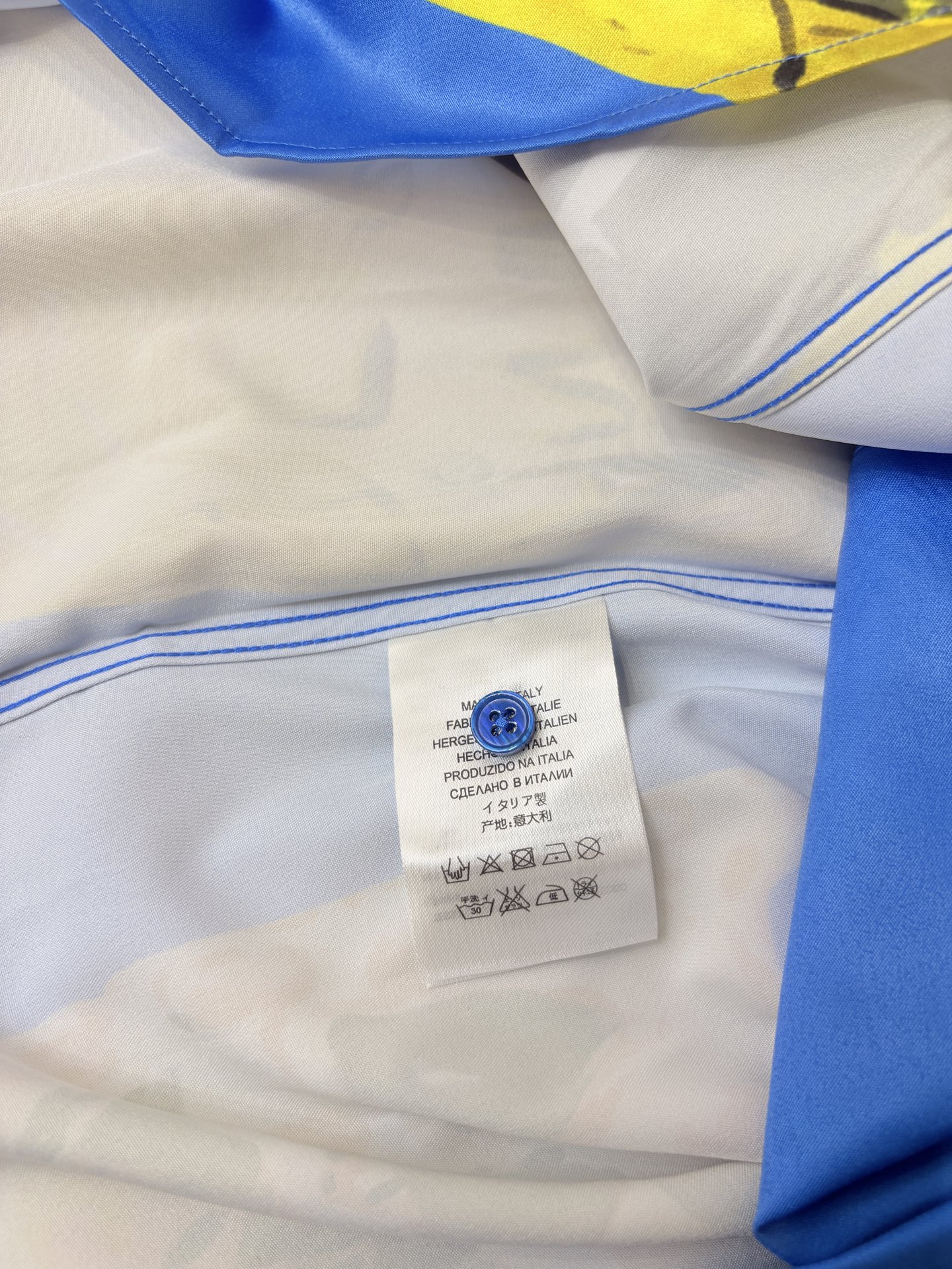 。 BALENCI巴黎世家 新款独家专供新款男士休闲Polo衬衫，高端定制面料，高端版本，时尚百搭爆款，