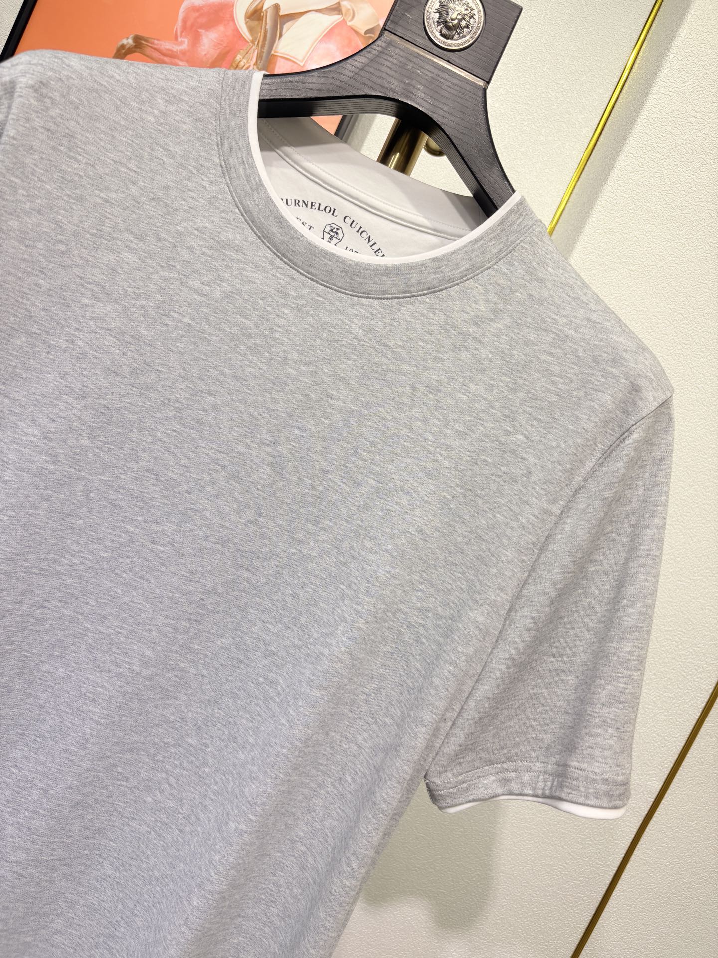 BC新款 男士休闲短袖T恤，采用纯棉面料，面料舒适透气性好，秉承大牌的传统给时尚添加魅力！袖口和衣脚拼色