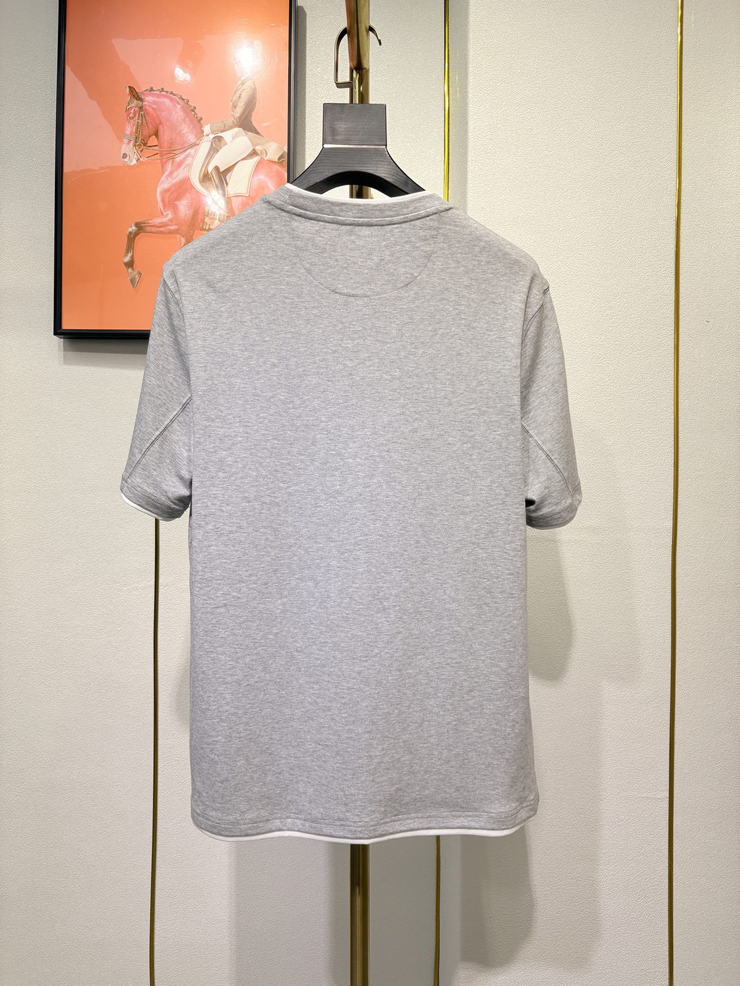 BC新款 男士休闲短袖T恤，采用纯棉面料，面料舒适透气性好，秉承大牌的传统给时尚添加魅力！袖口和衣脚拼色