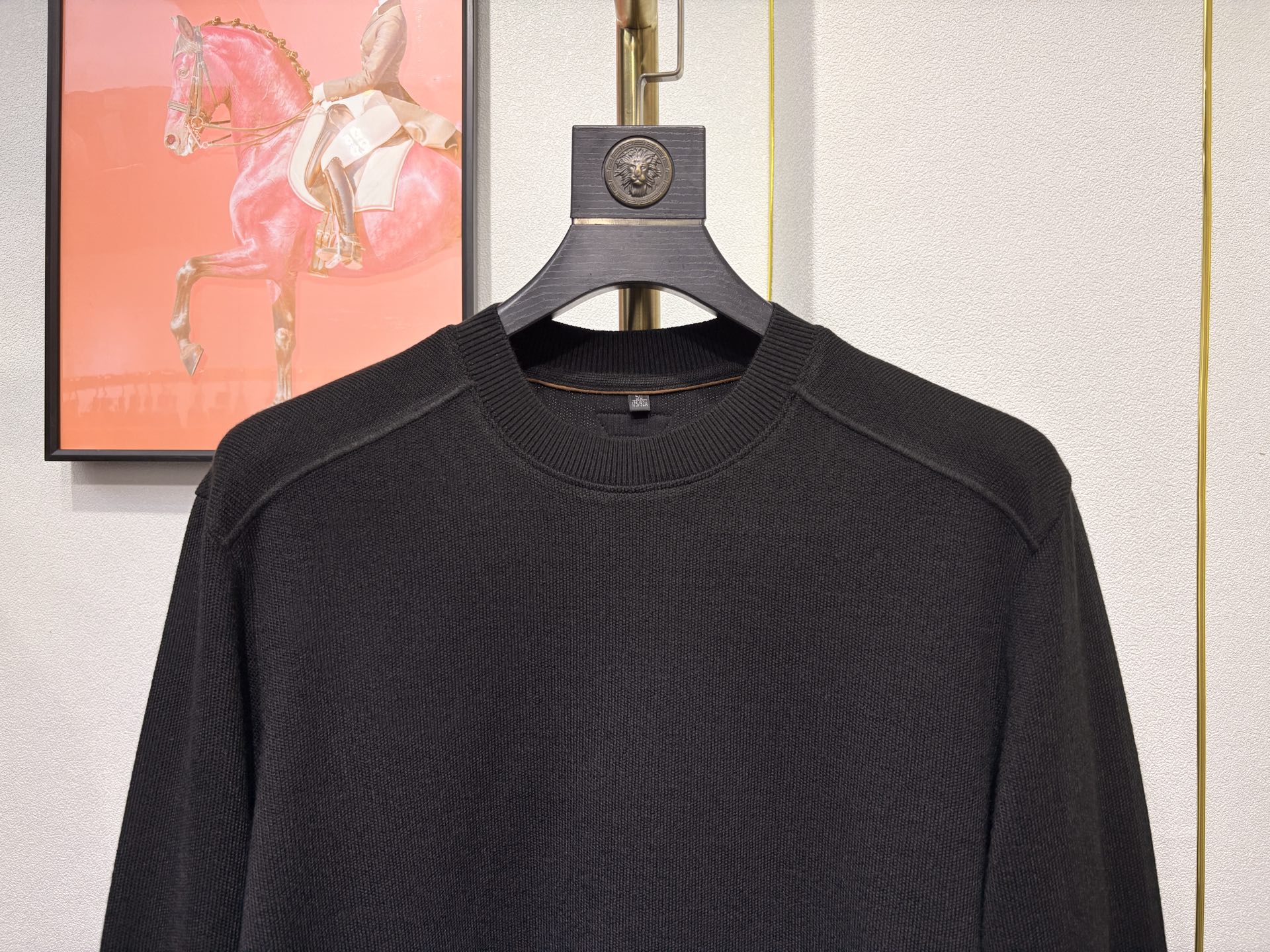 lP🆕诺悠翩雅，2025秋冬男款羊毛混纺毛衣，超级简约大方的版型设计（绵羊毛 棉 聚酯纤维 腈纶混纺材质