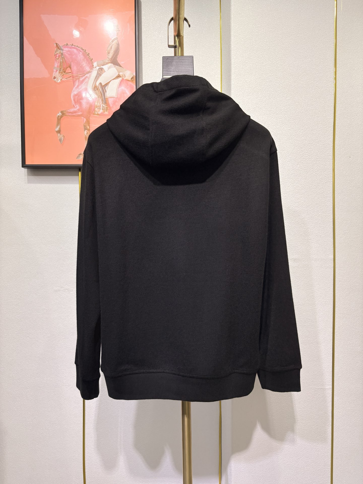 lP🆕诺悠翩雅，2025秋冬男款羊毛混纺连帽卫衣，简约大方的版型、前幅插兜设计（绵羊毛 棉 聚酯纤维 腈