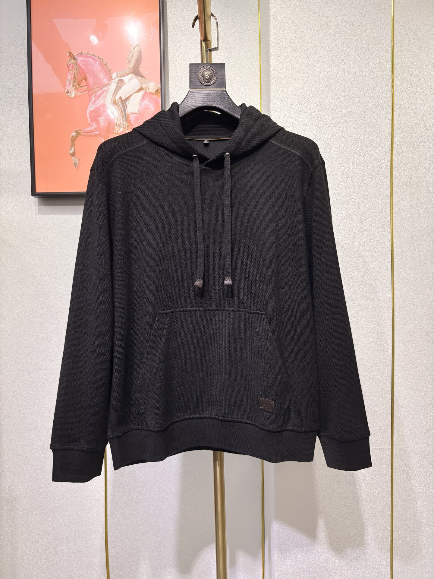 lP🆕诺悠翩雅，2025秋冬男款羊毛混纺连帽卫衣，简约大方的版型、前幅插兜设计（绵羊毛 棉 聚酯纤维 腈