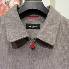 Kiton,2025新款男士商务休闲外套,经典翻领款,客供进口面料、开模定制五金、三标齐,定织定染工艺、 Kiton,2025新款男士商务休闲外套,经典翻领款,客供进口面料、开模定制五金、三标齐,定织定染工艺、