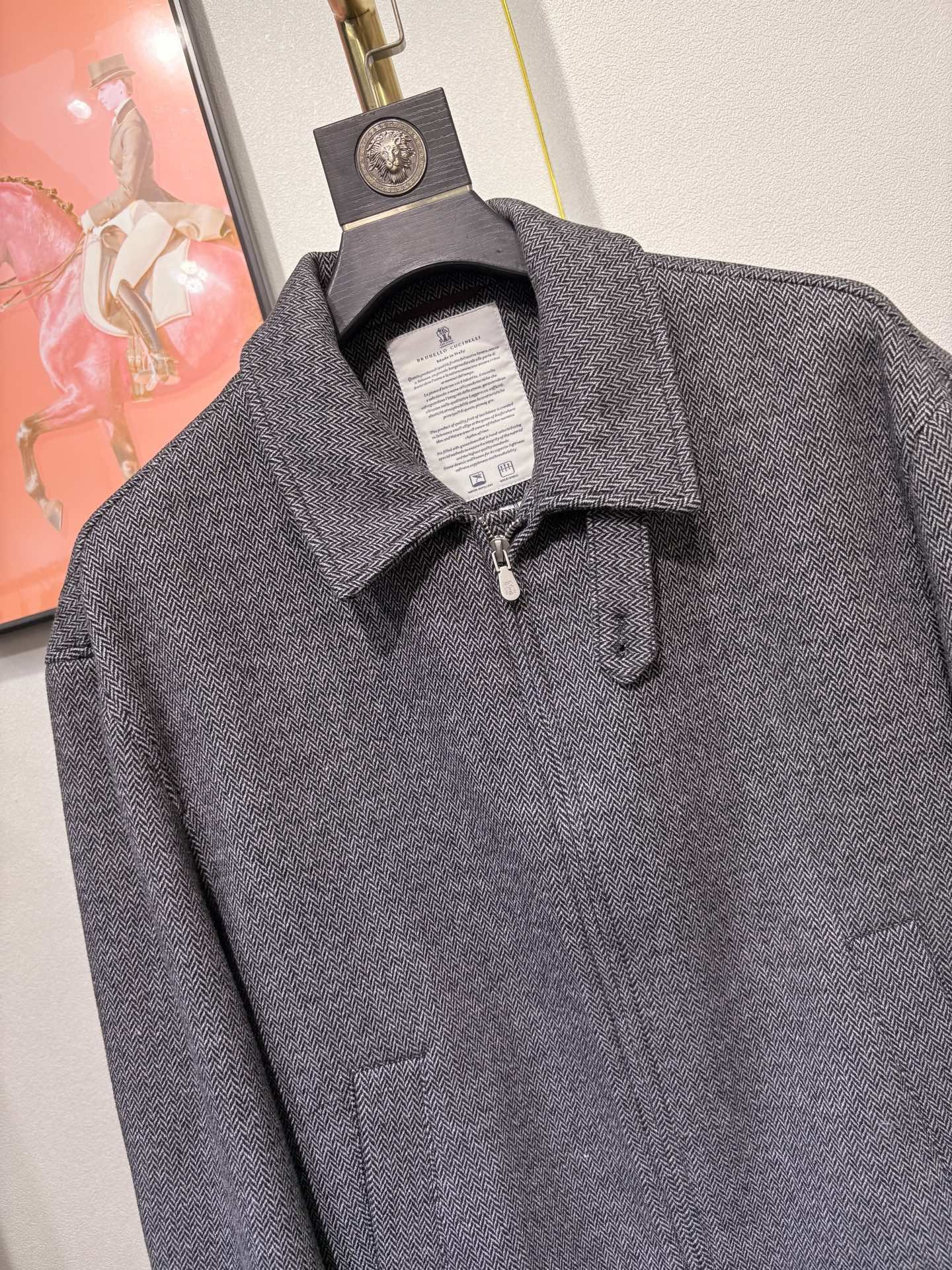 BC，2025男士新款立领商务休闲夹克外套，顶奢意大利进口羊毛混纺人字纹肌理面料，双头拉链门襟、三标齐、