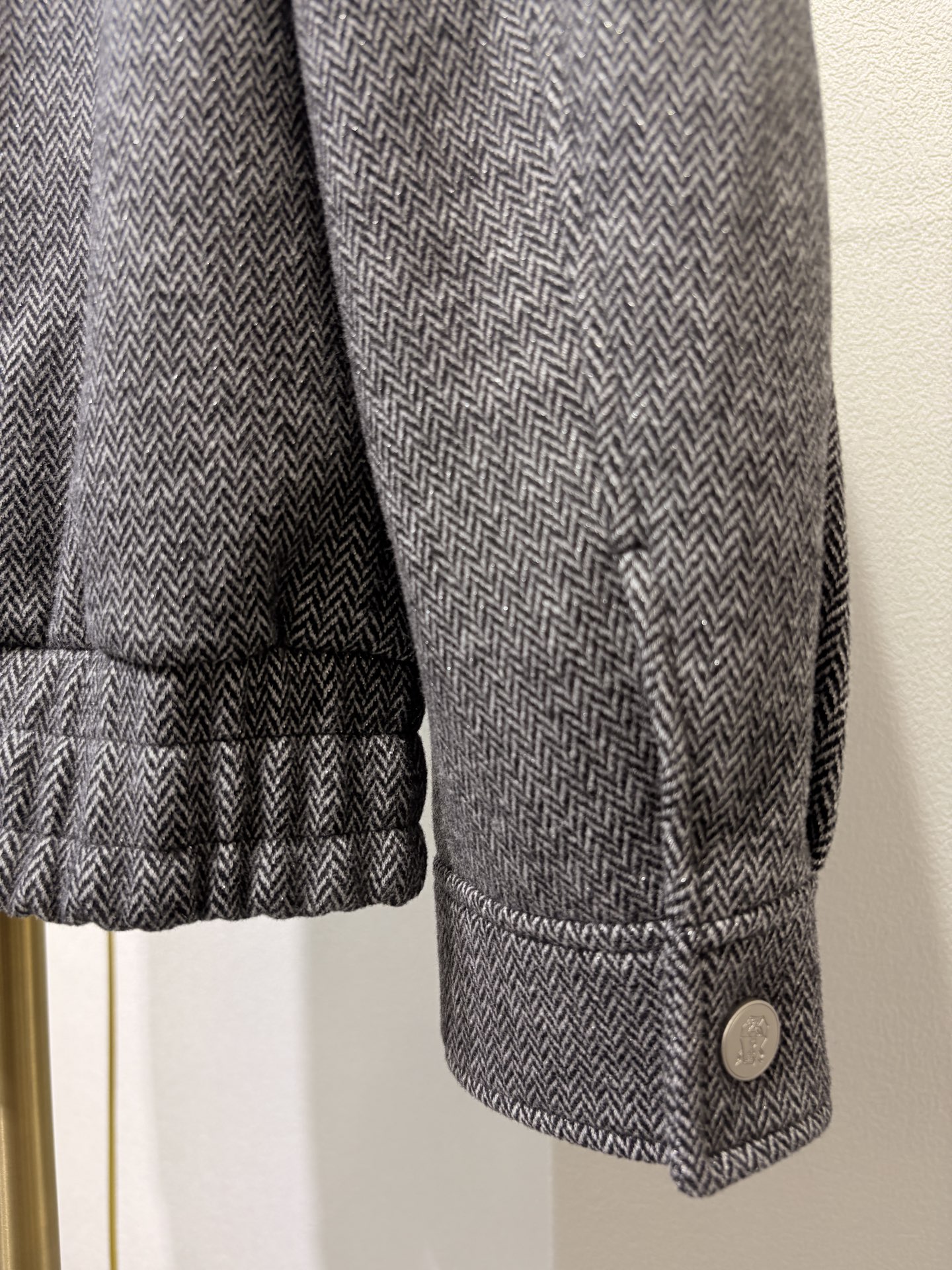 BC，2025男士新款立领商务休闲夹克外套，顶奢意大利进口羊毛混纺人字纹肌理面料，双头拉链门襟、三标齐、