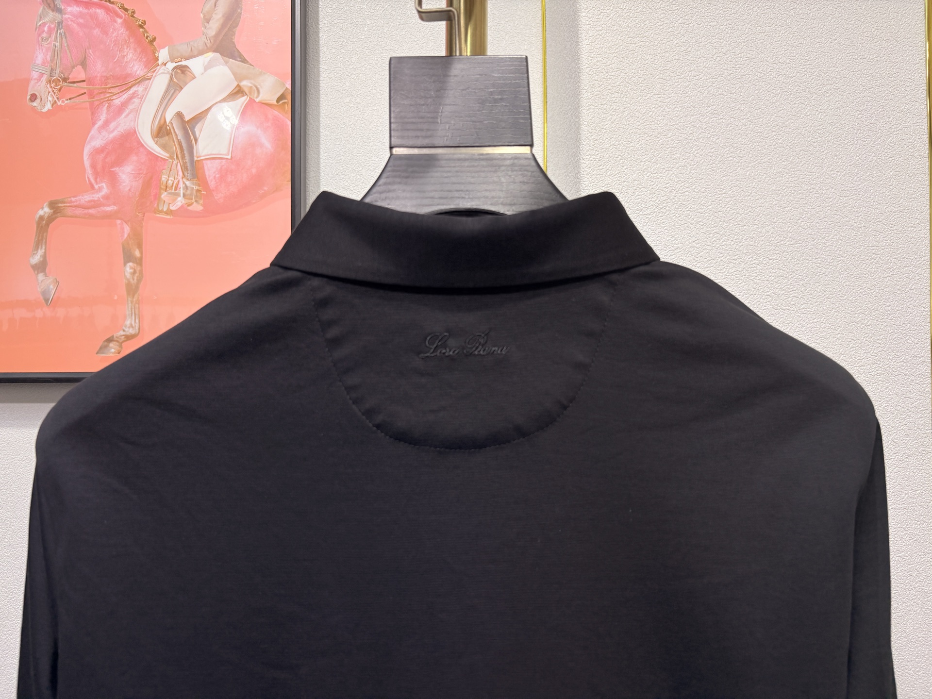 lP🆕，诺U翩然男士长袖衬衫！胸前奢华品牌经典LOGO刺绣设计，品相完美如斯，采用舒适精梳棉面料，属于入