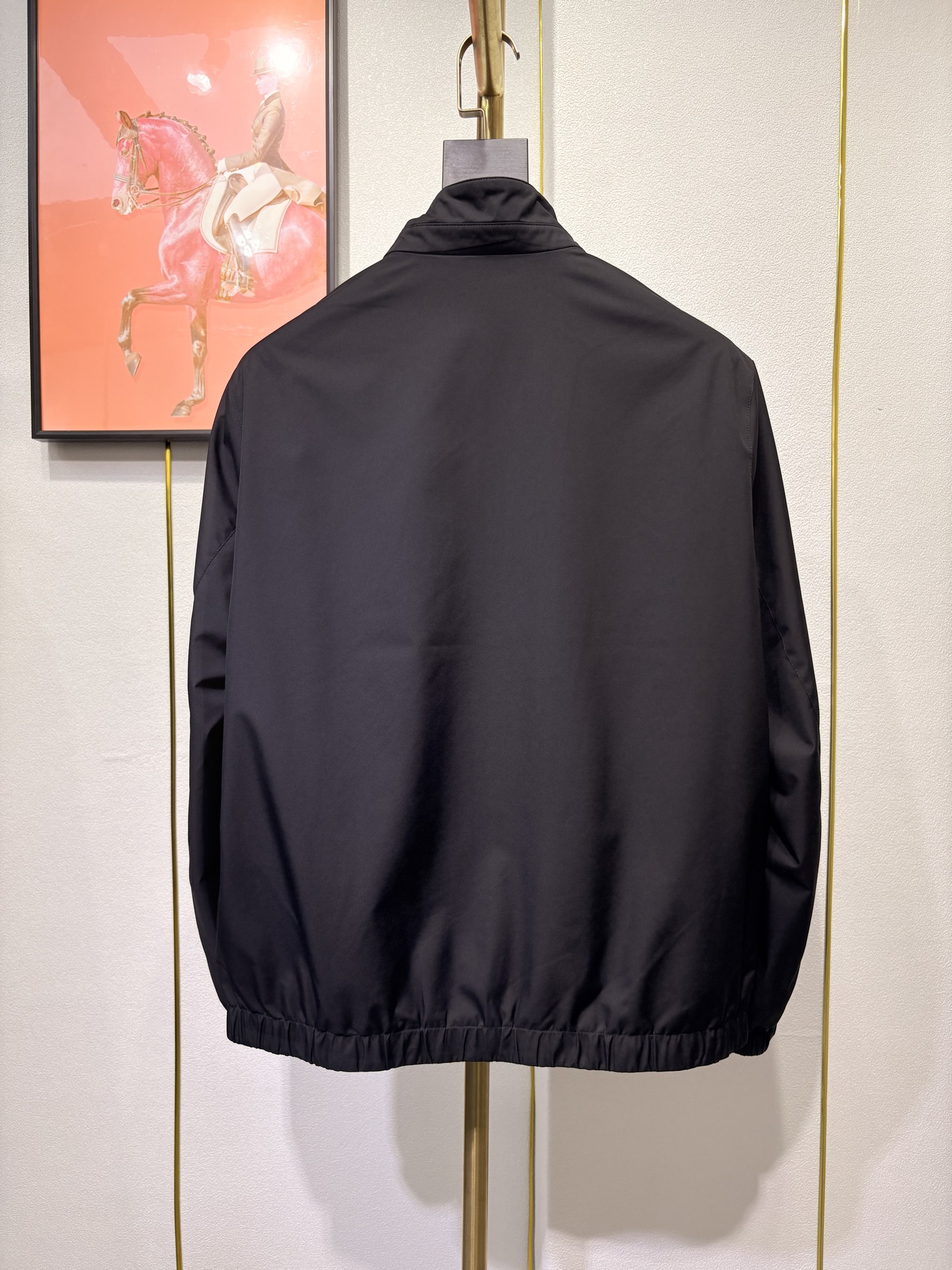 Kiton，2025双面穿立领夹克外套，100%聚酯纤维面料，67%聚酯纤维 6%羊绒 27粘胶纤维 混