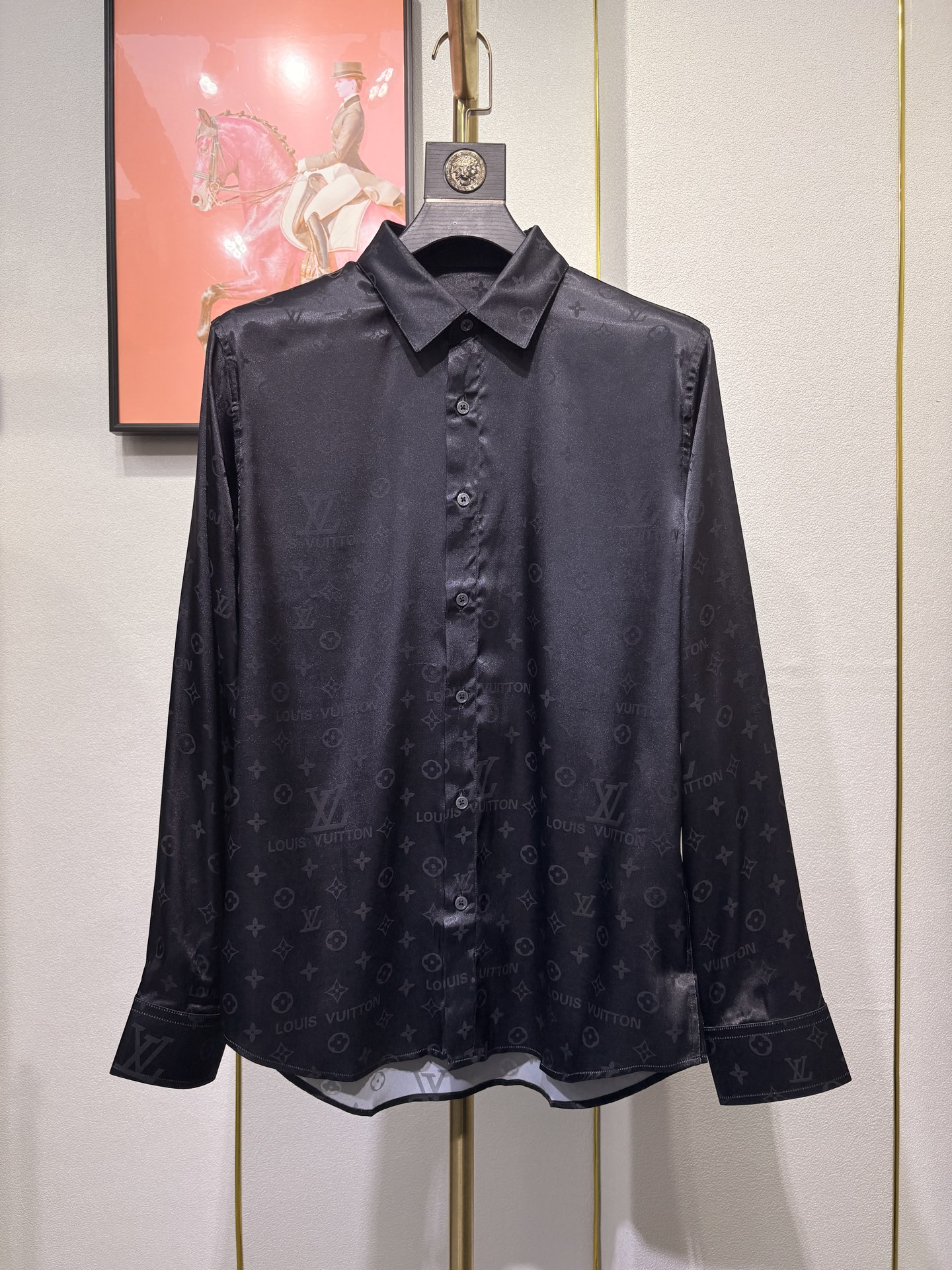 LV，新款男士休闲Polo衬衫，高端定制面料，高端版本，时尚百搭爆款，选用进口仿真丝面料，手感超柔软细腻