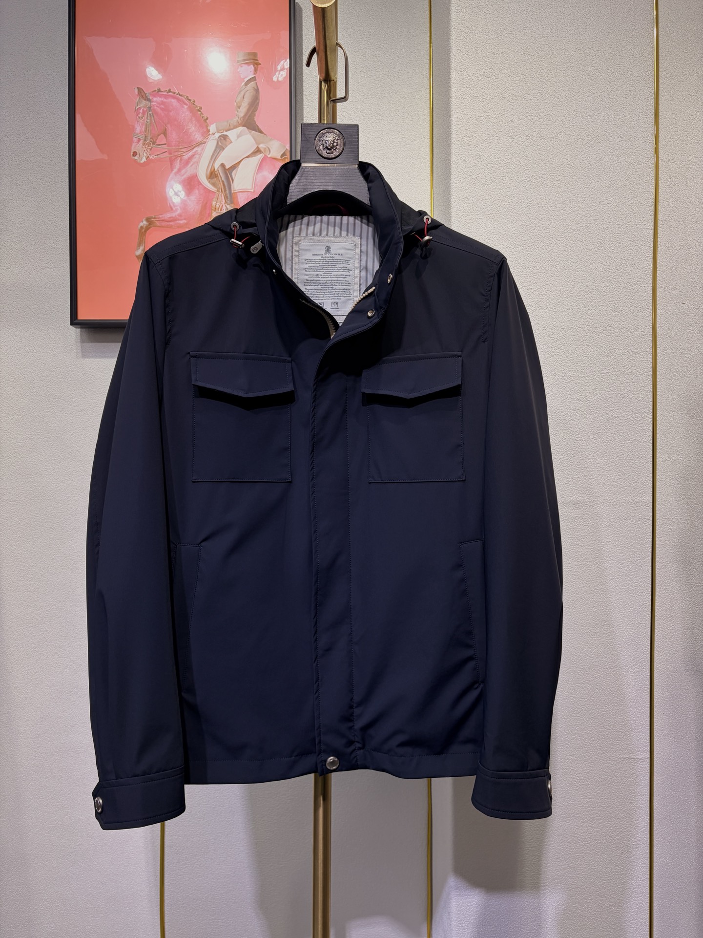 BC 2026春款 老钱风商务休闲立领夹克外套，开模定制五金配件 三标齐，尼龙 氨纶混纺面料，手感柔软细