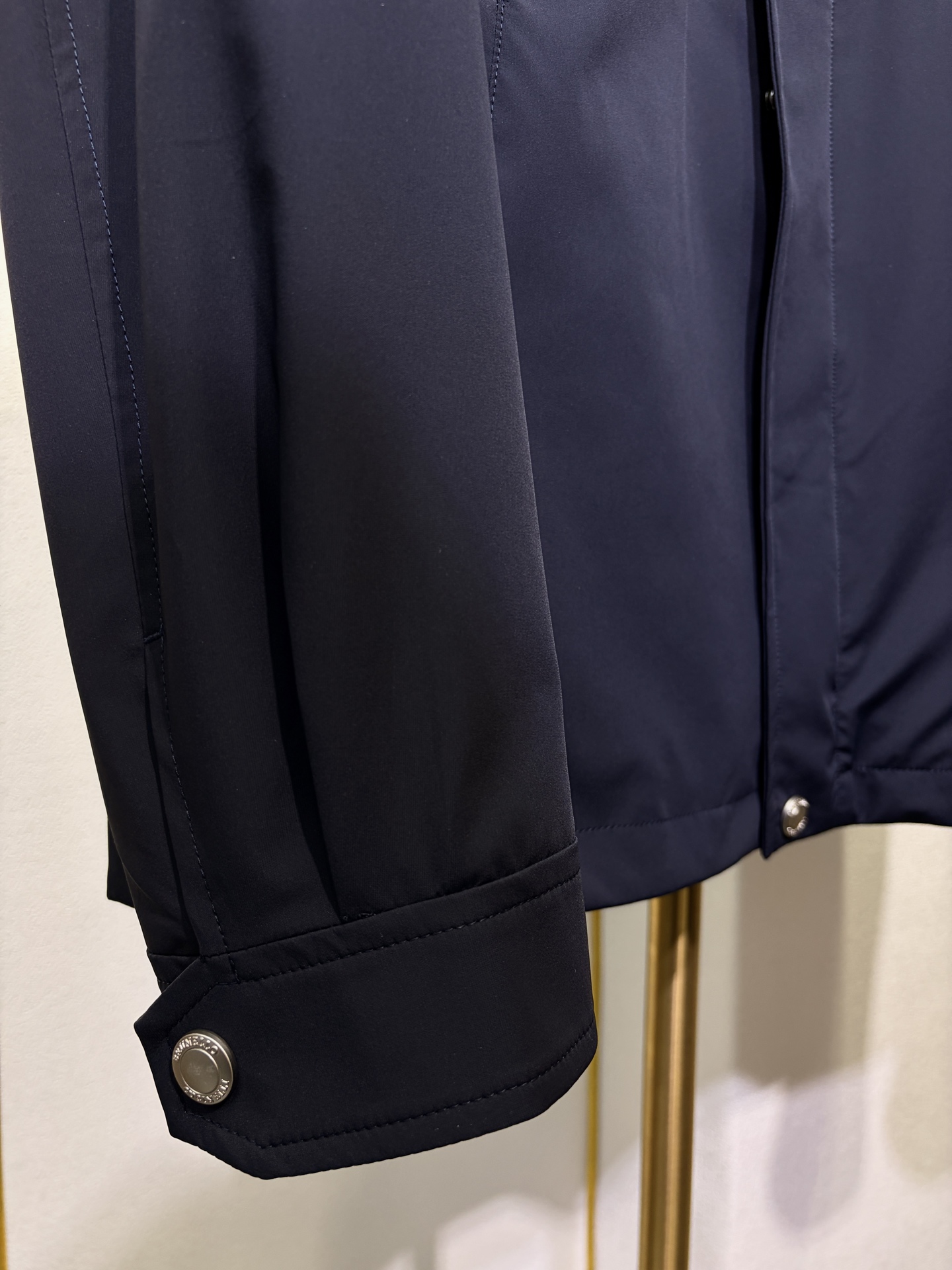 BC 2026春款 老钱风商务休闲立领夹克外套，开模定制五金配件 三标齐，尼龙 氨纶混纺面料，手感柔软细