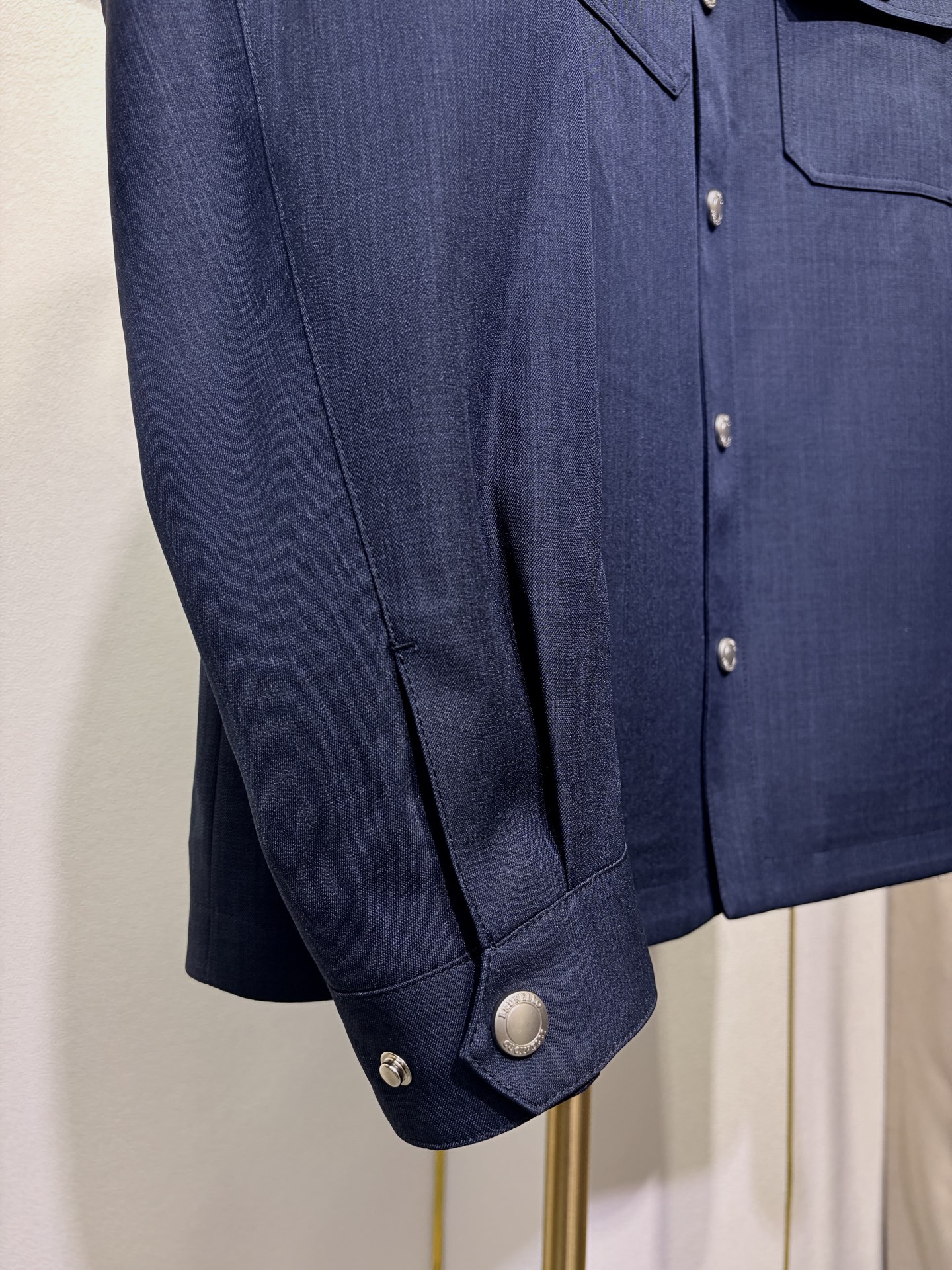 BC 2026春款 男士商务翻领夹克外套，开模定制五金配件 三标齐 羊毛 尼龙 聚酯纤维混纺面料，手感柔