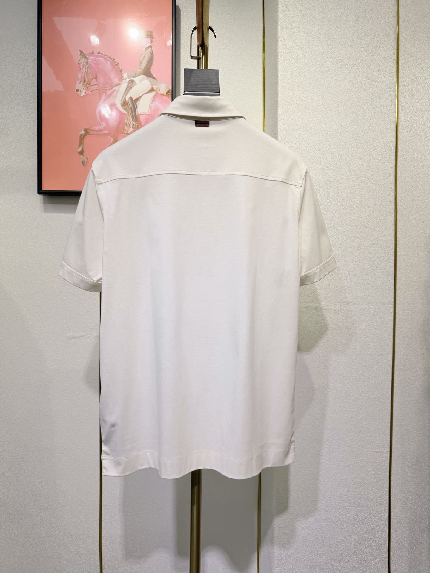 ZEGNA 杰尼亚2026新款男士标识短袖Polo衫，商务休闲翻领POLO恤.该款Polo衫采用桑蚕丝光