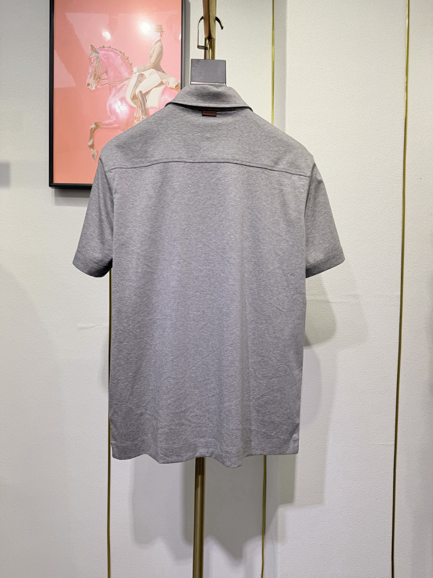 ZEGNA 杰尼亚2026新款男士标识短袖Polo衫，商务休闲翻领POLO恤.该款Polo衫采用桑蚕丝光