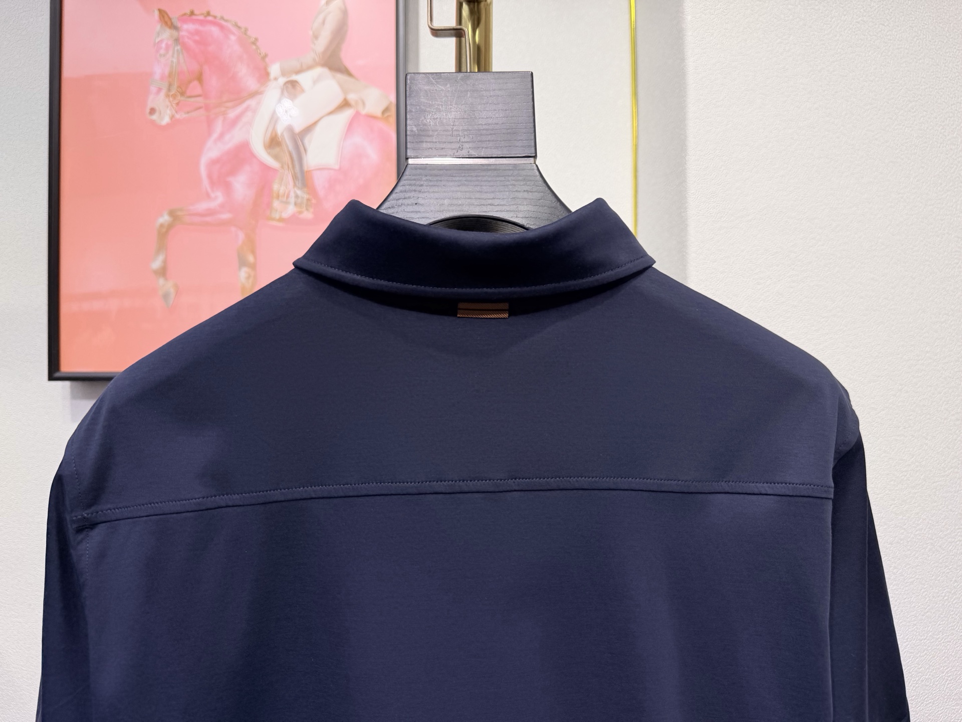 ZEGNA 杰尼亚2026新款男士标识短袖Polo衫，商务休闲翻领POLO恤.该款Polo衫采用桑蚕丝光