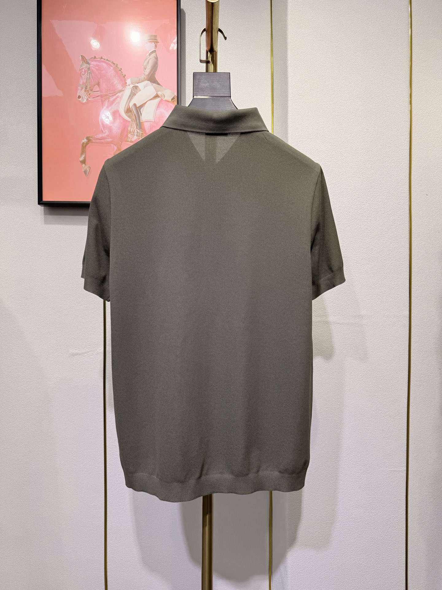 ZEGNA 杰尼亚2026新款男士标识短袖Polo衫，商务休闲翻领POLO恤.该款Polo衫采用丝光珠地