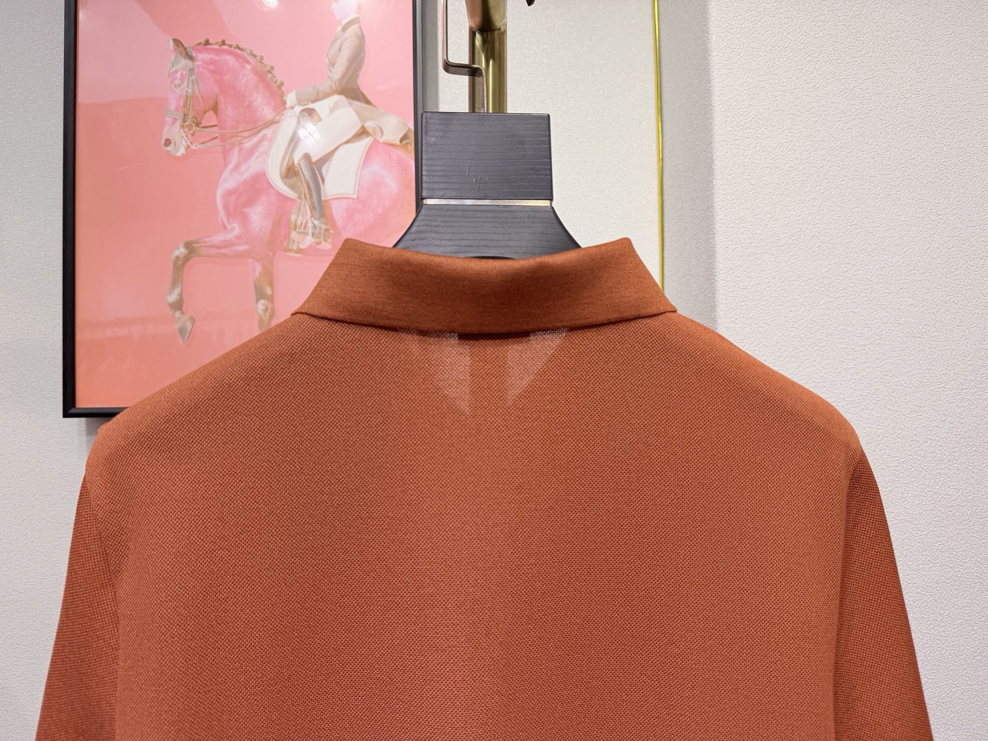 ZEGNA 杰尼亚2026新款男士标识短袖Polo衫，商务休闲翻领POLO恤.该款Polo衫采用丝光珠地