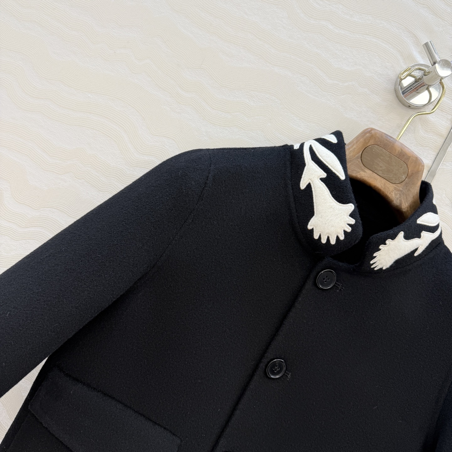 高端原单品质❤️lP🆕高智感穿搭！老钱风经典Maire夹克羊绒小外套！独家定制Melton刺绣花㚏设计工