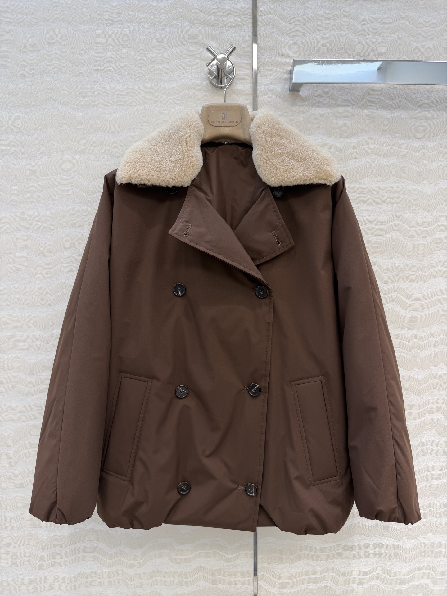 独家首发❤️品质控必入！BC高奢老钱风穿搭！重工可拆羊羔毛领羽绒服！国标进口90%白鹅绒轻盈舒适自带发热