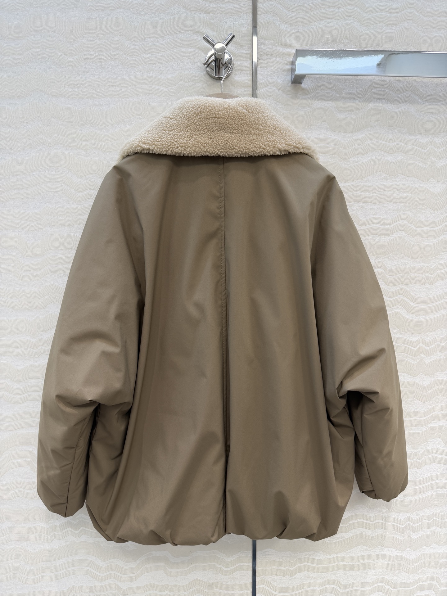 独家首发❤️品质控必入！BC高奢老钱风穿搭！重工可拆羊羔毛领羽绒服！国标进口90%白鹅绒轻盈舒适自带发热