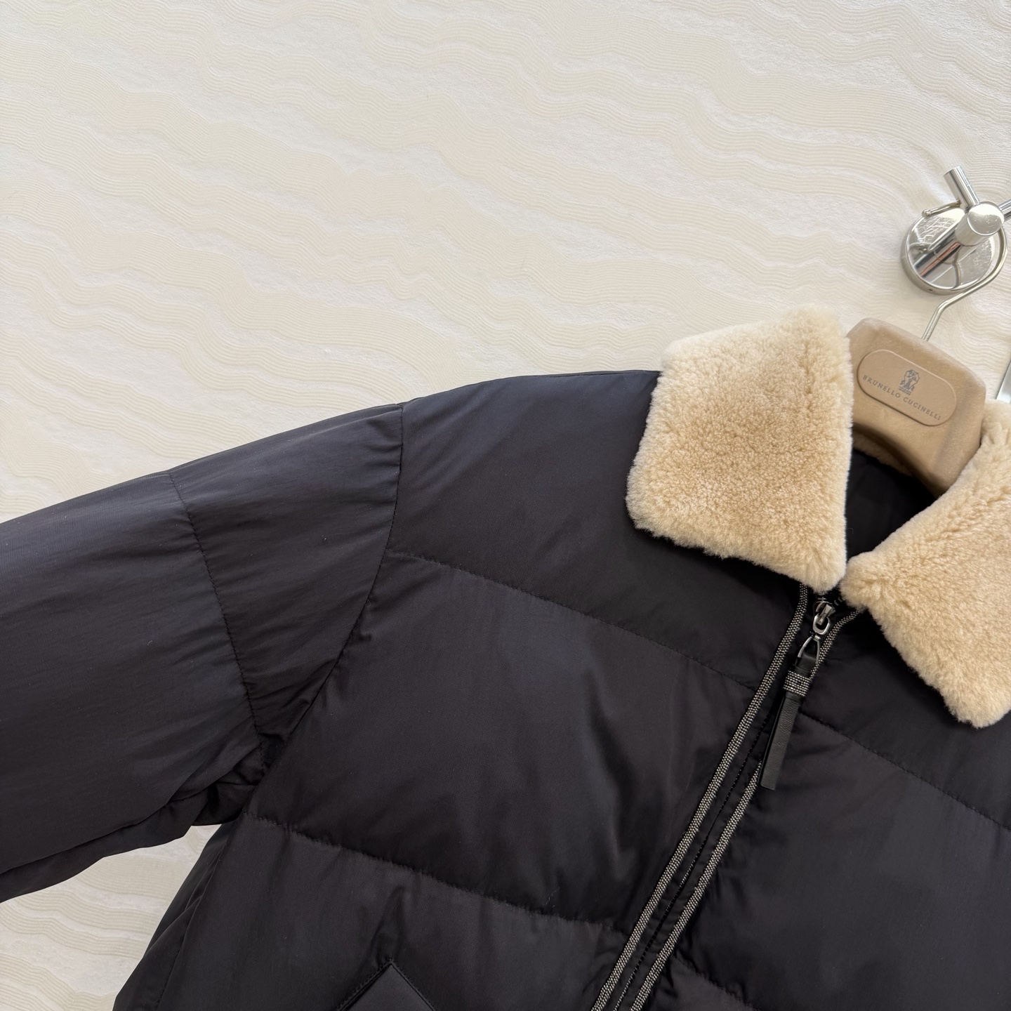 独家首发❤️品质控必入！BC高奢老钱风穿搭！羊羔毛领铜链羽绒服！国标进口90%白鹅绒80-85-90克填